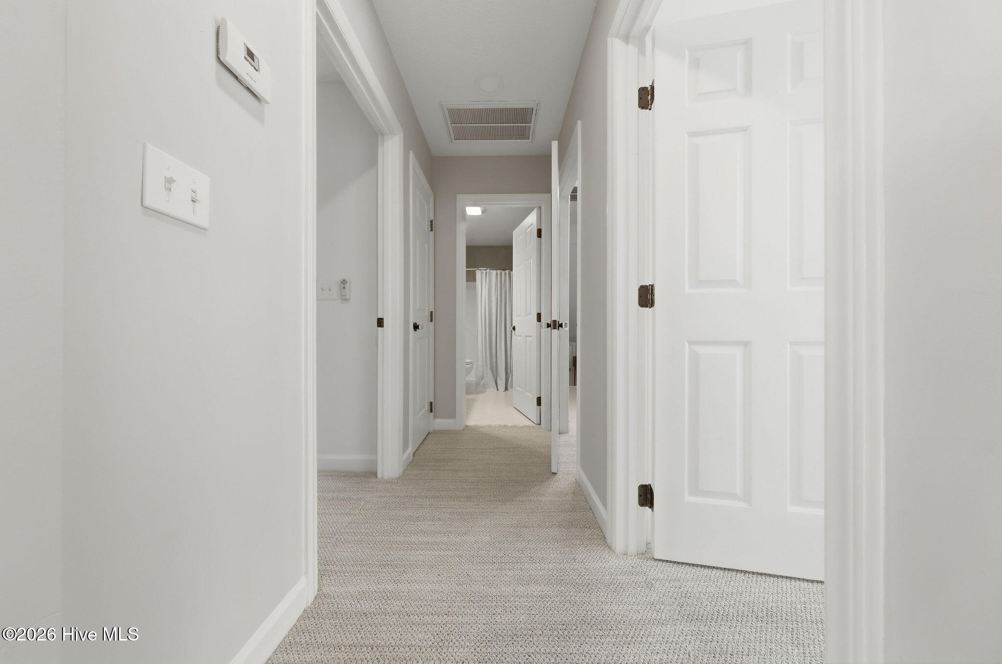 100567317 | Photo 45