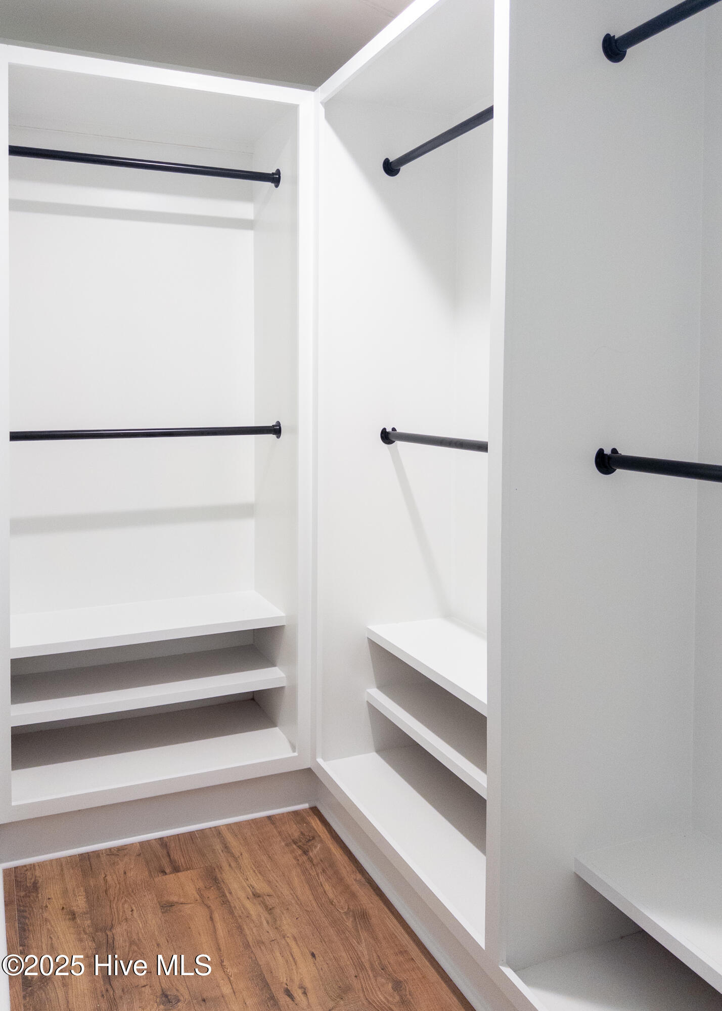 100539814 | Photo 26