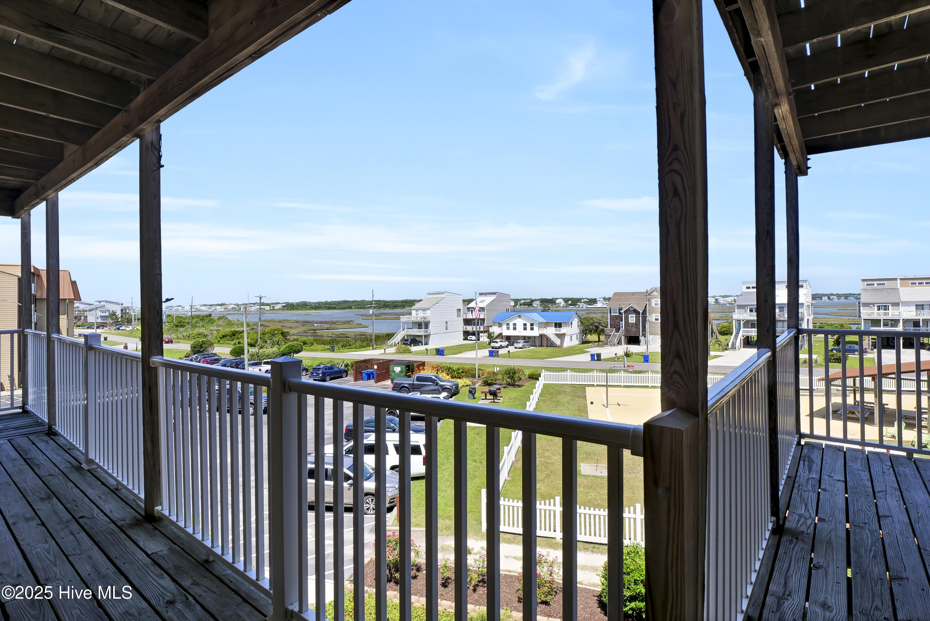 100495558 | Photo 10