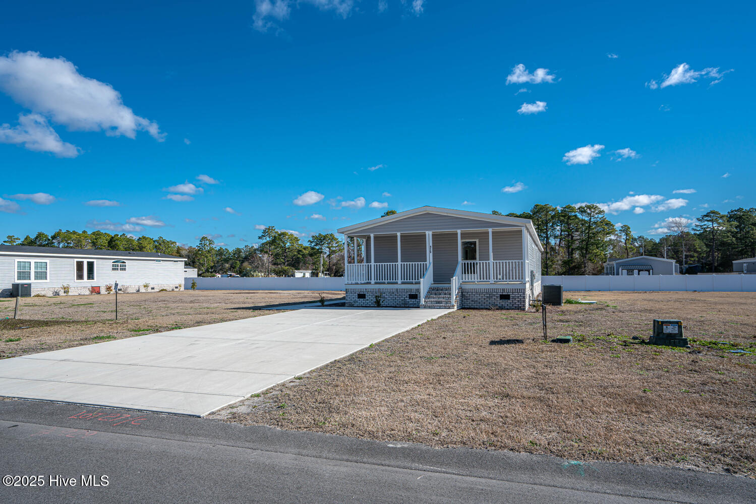 100487552 | Photo 49