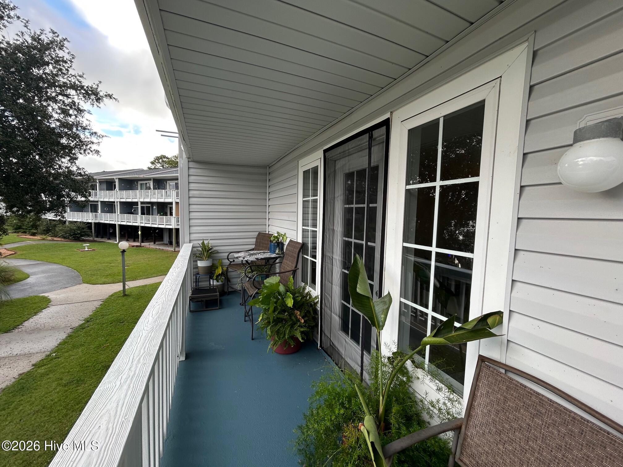 Exterior photo of 114 Dockside Drive, New Bern, NC 28560. MLS: 100603590
