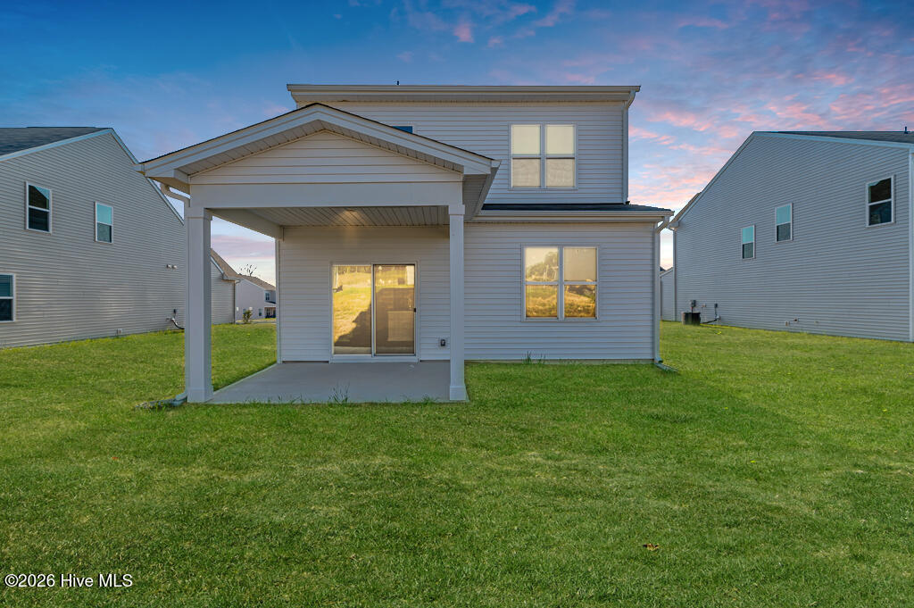 100557996 | Photo 37