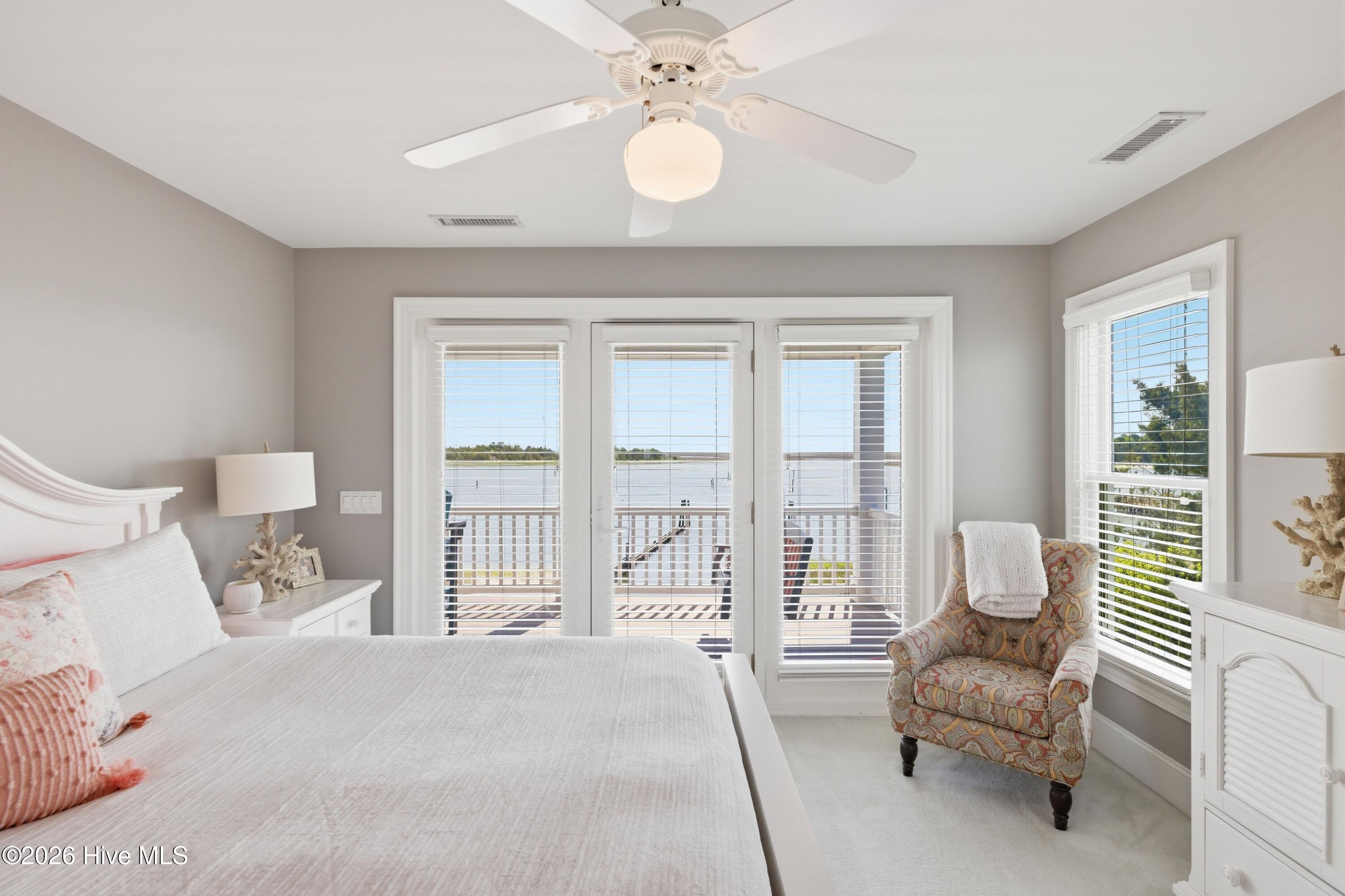 5252 Masonboro Harbour Drive, Wilmington, NC, 28409