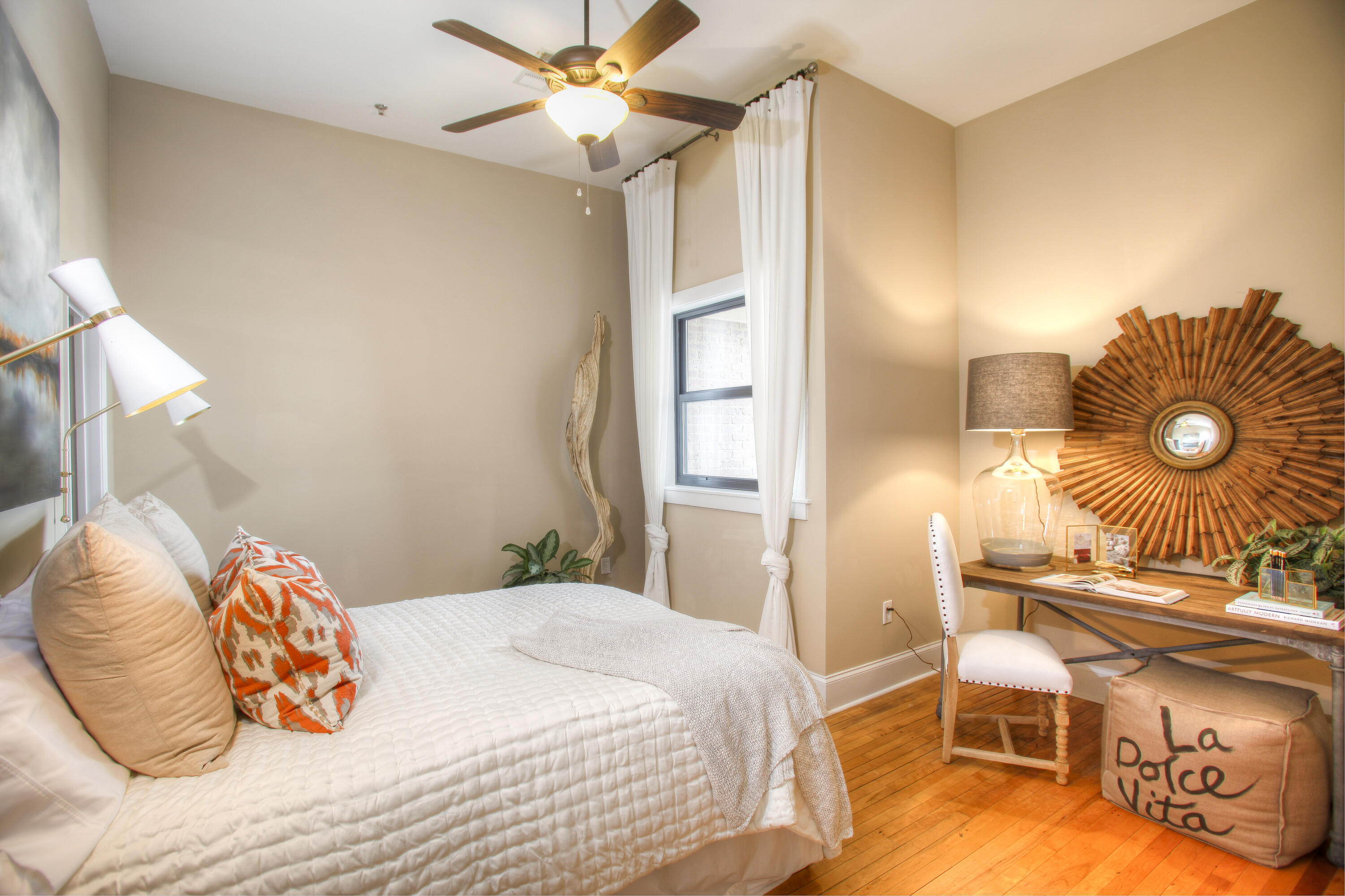 JBW Apt 410_004
