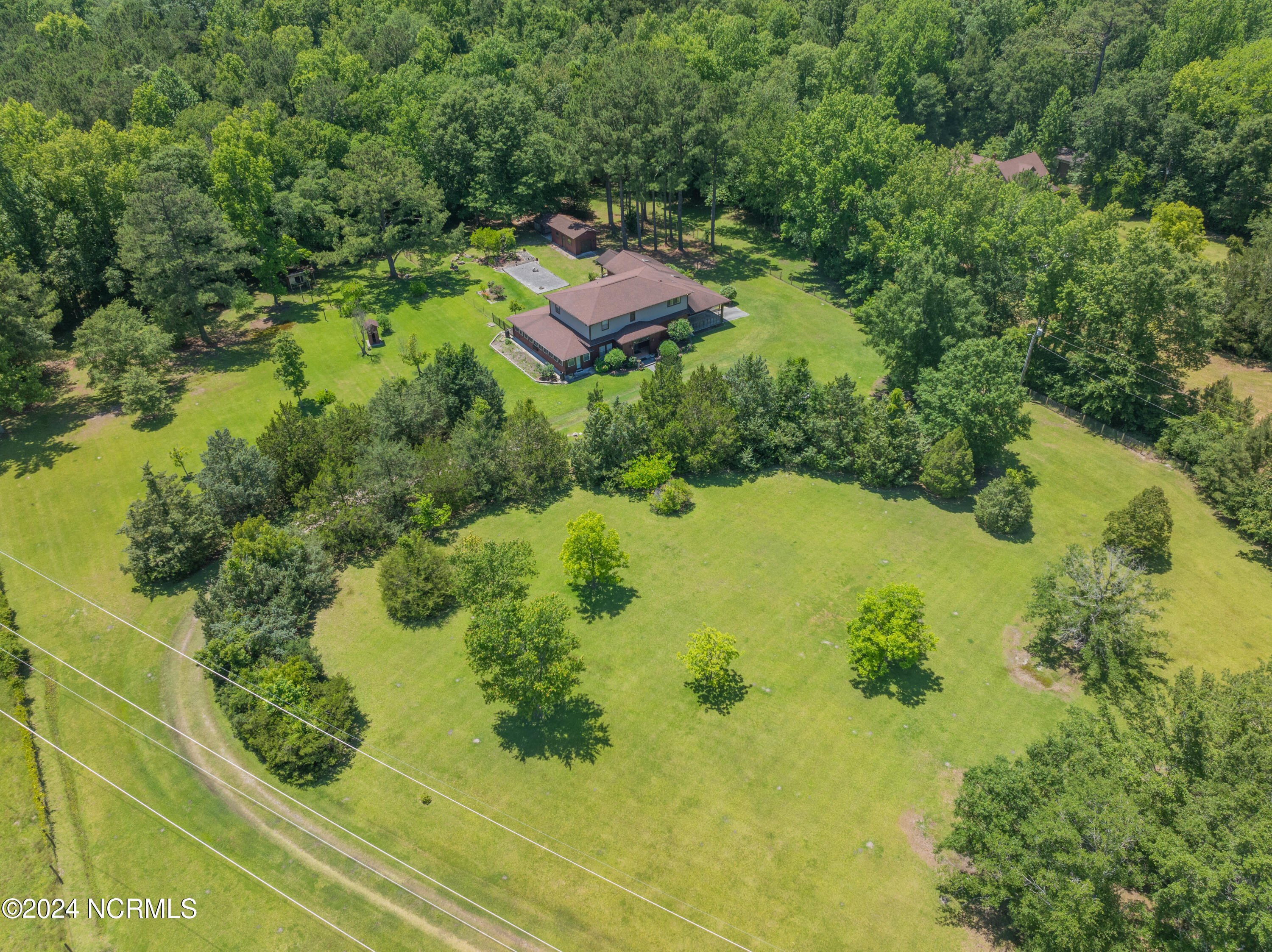 1183 Canady Drive-32