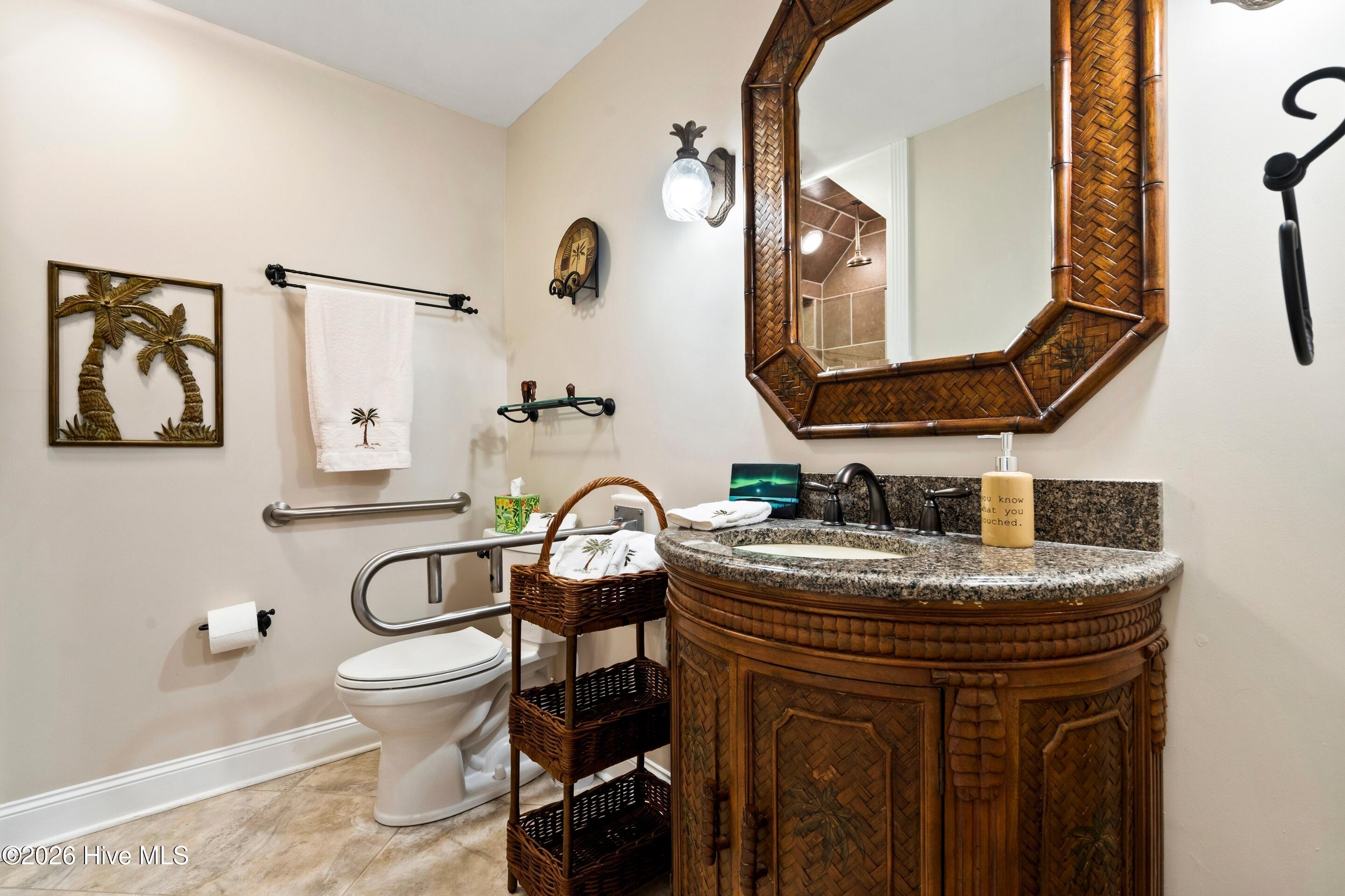 100554441 | Photo 14