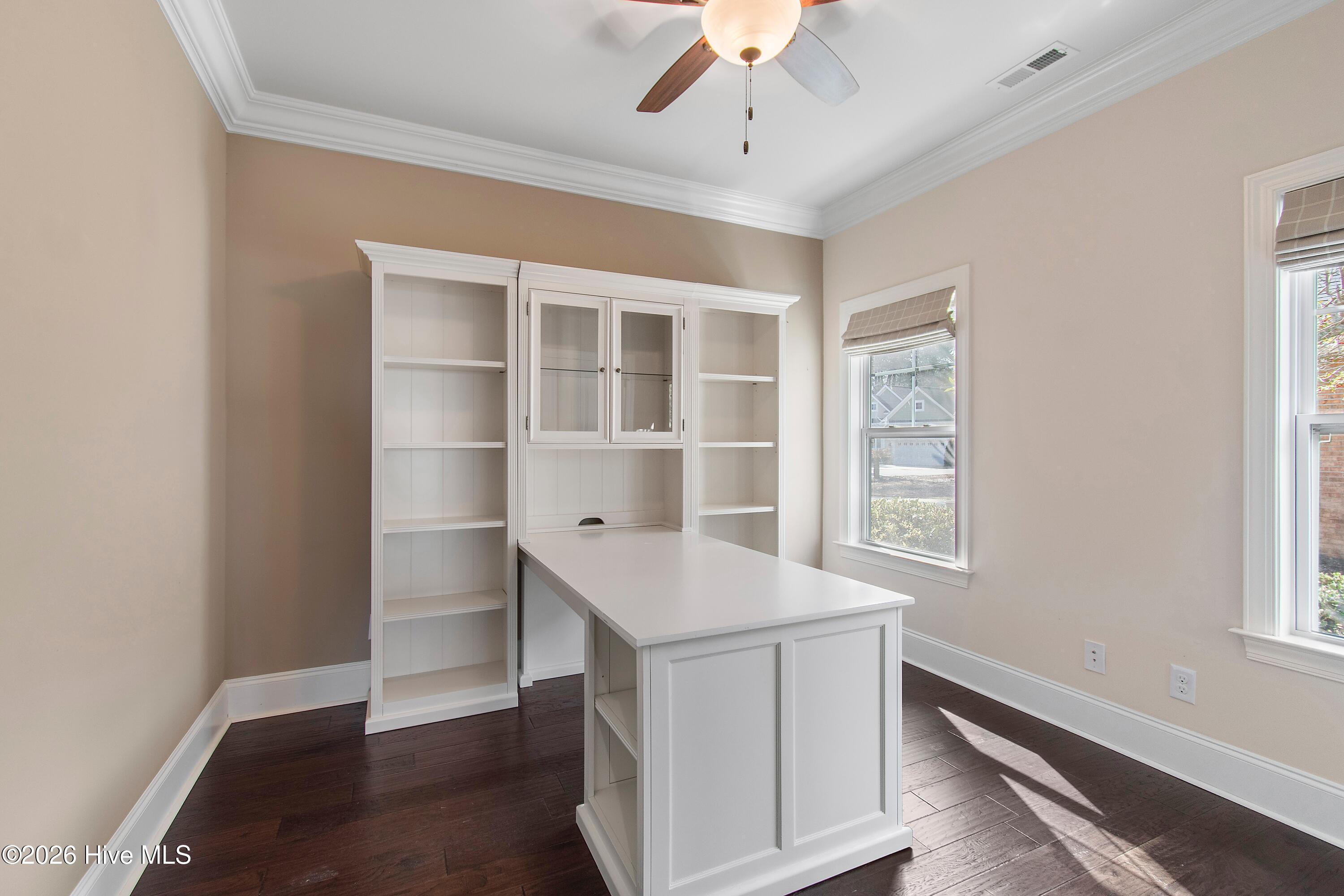 100554022 | Photo 38