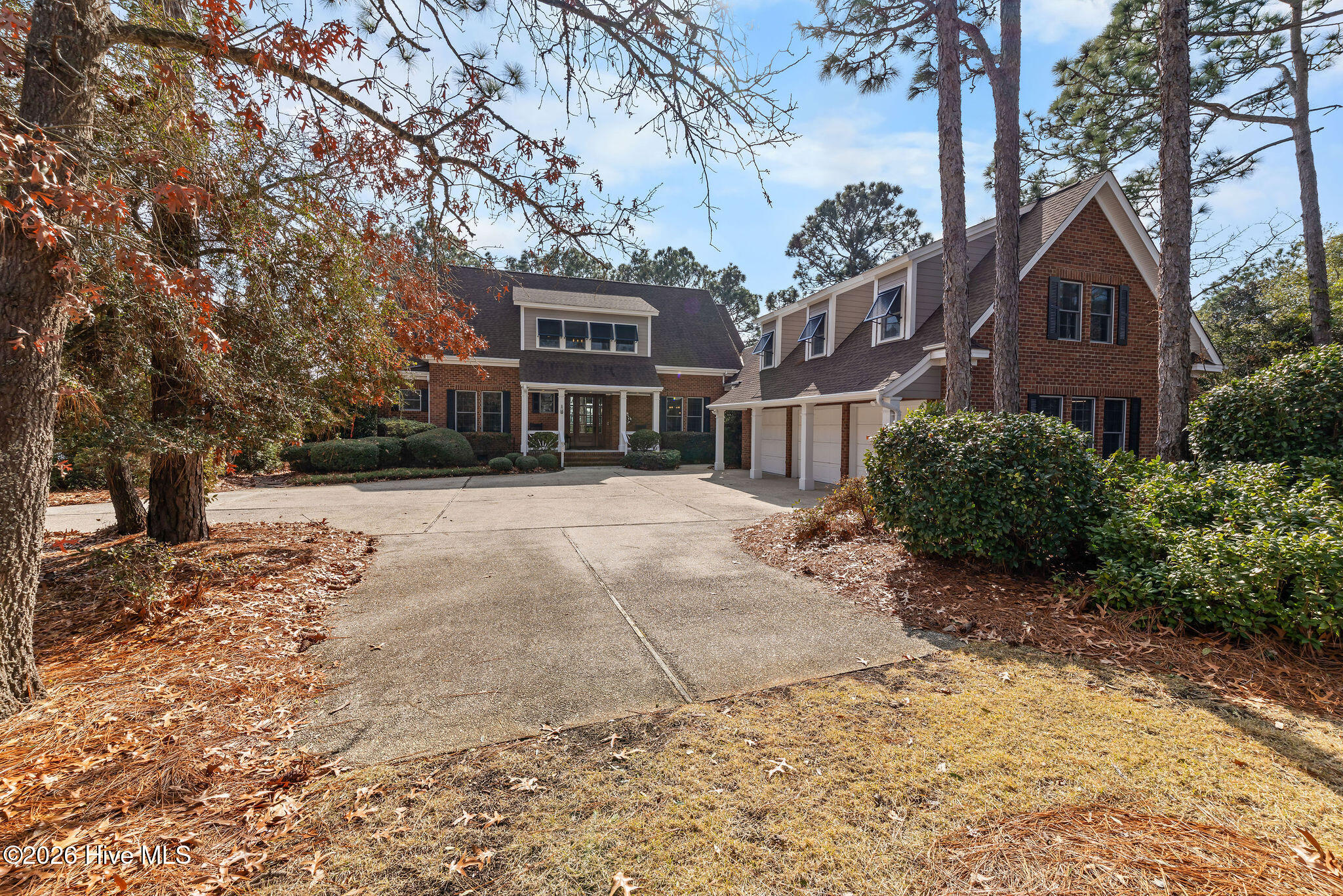 100553597 | Photo 75