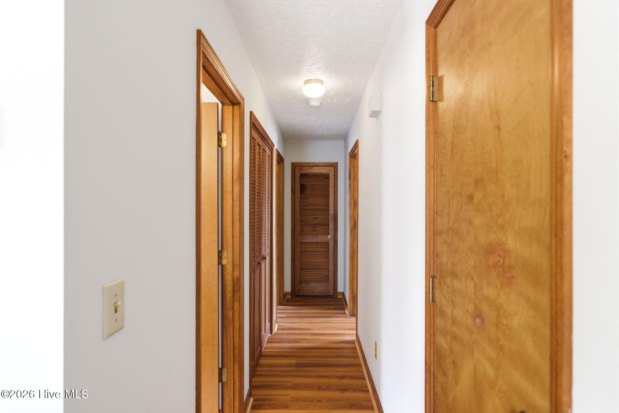 100564018 | Photo 18