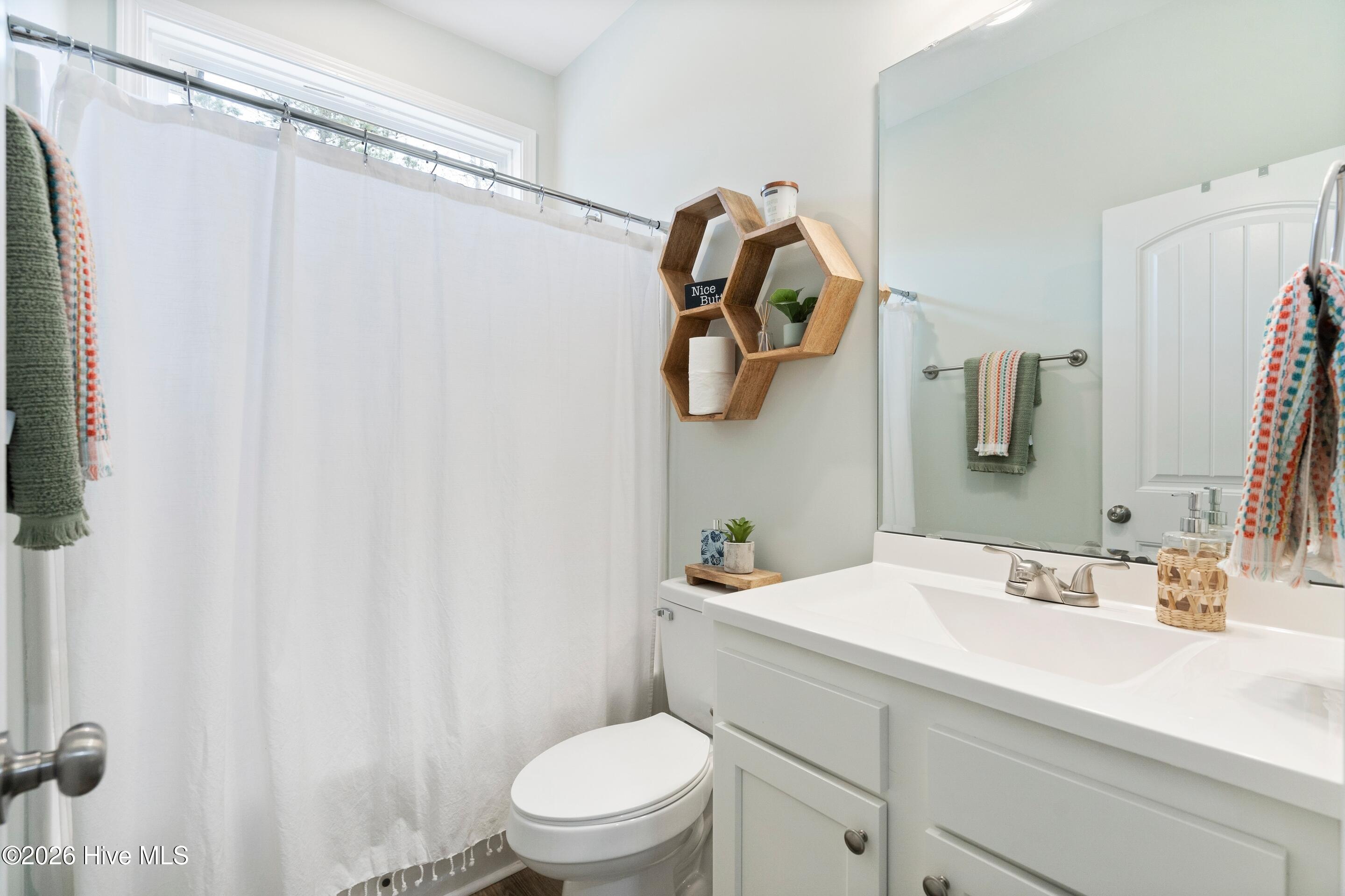 100547558 | Photo 20