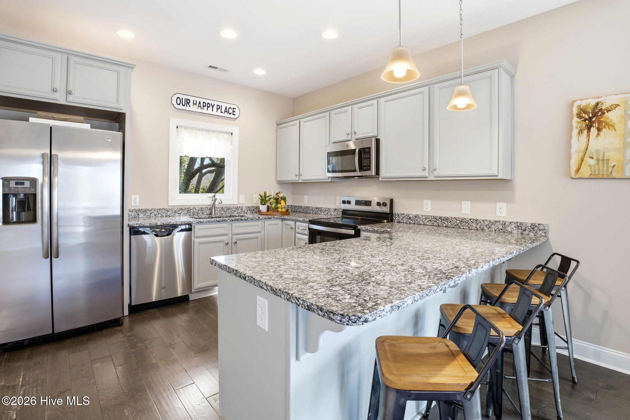 100554036 | Photo 10