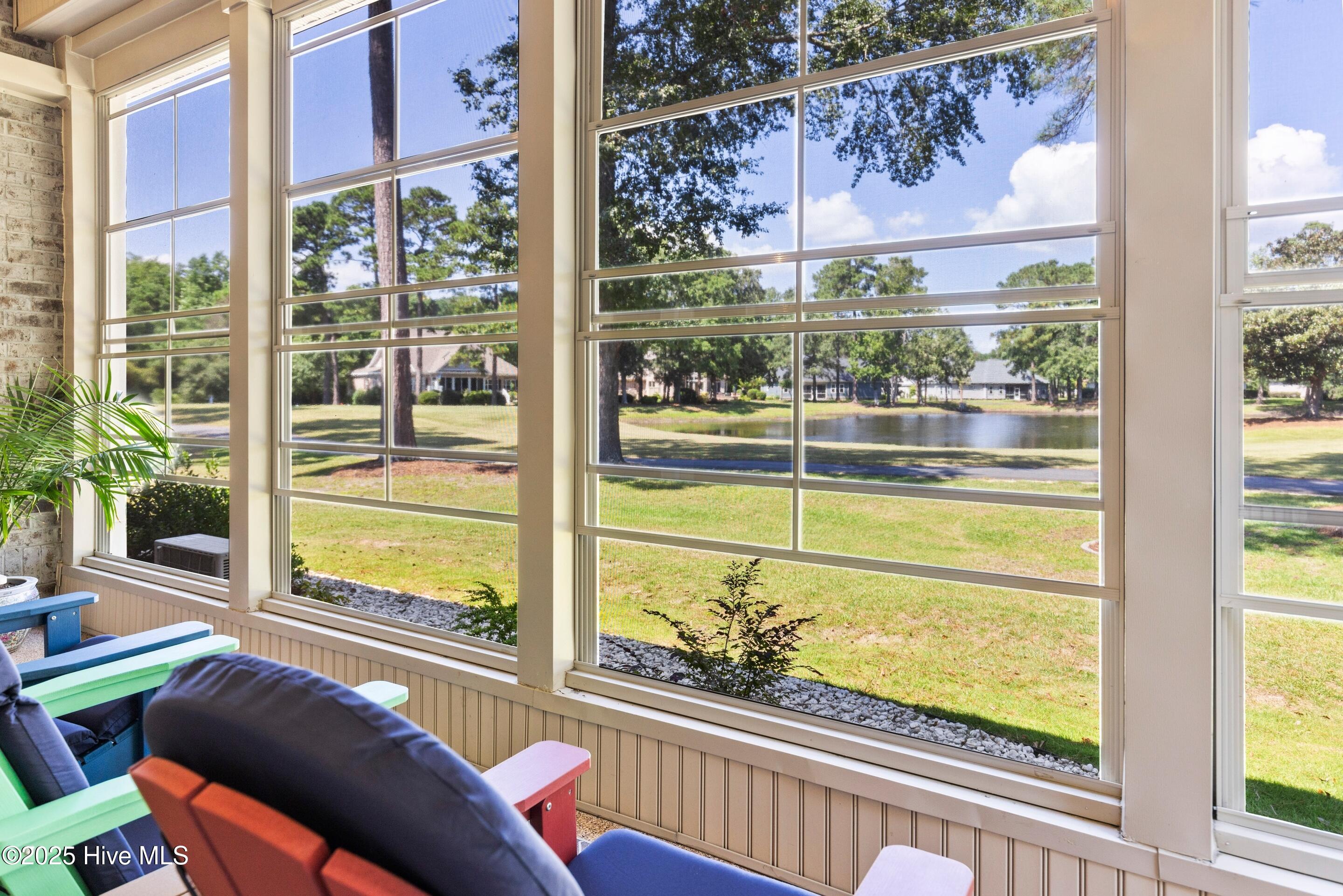 100529602 | Photo 41