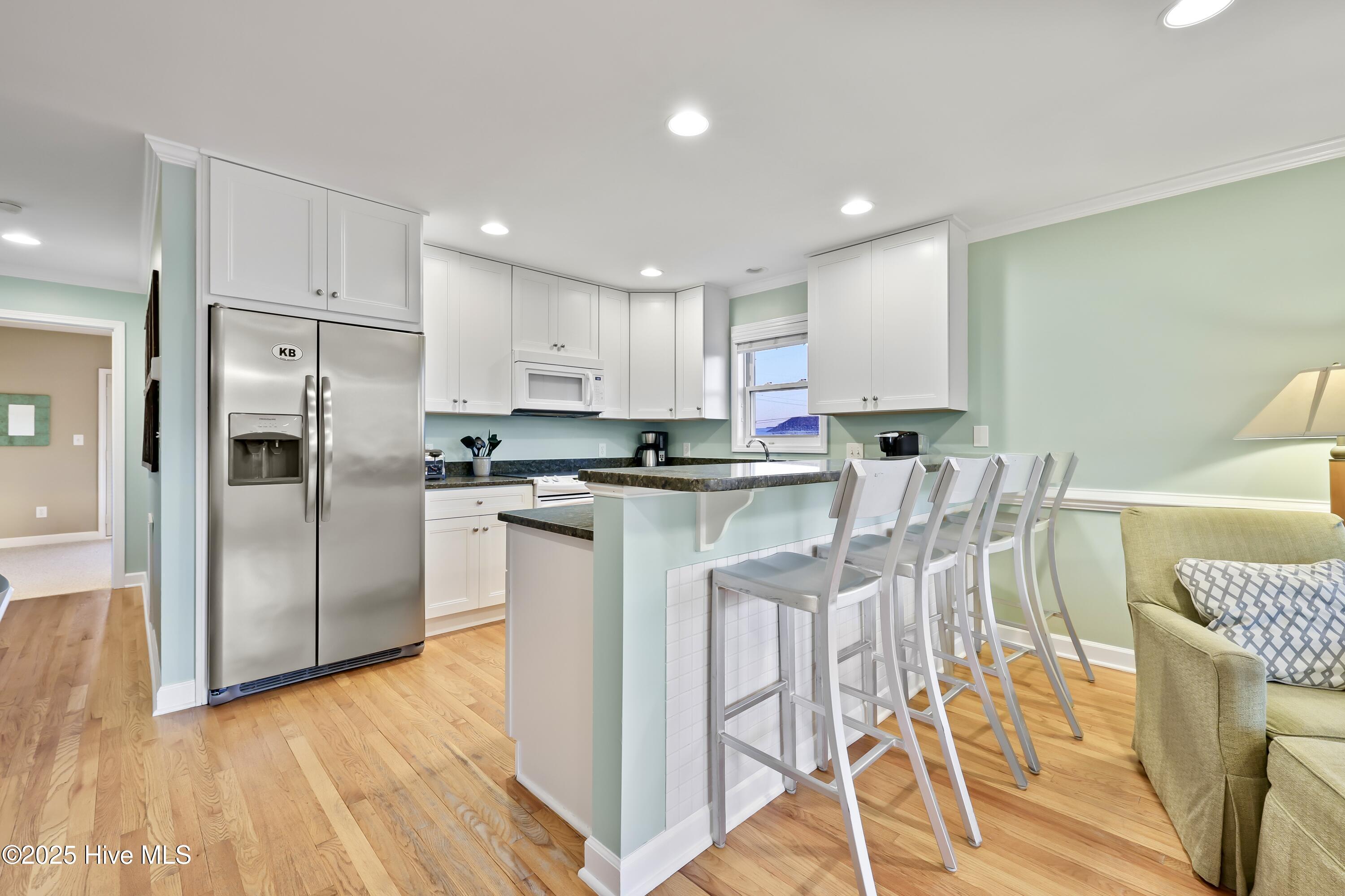 100495853 | Photo 16