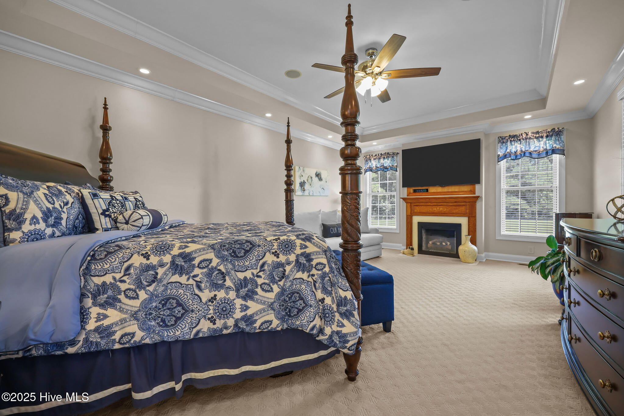 100529119 | Photo 16