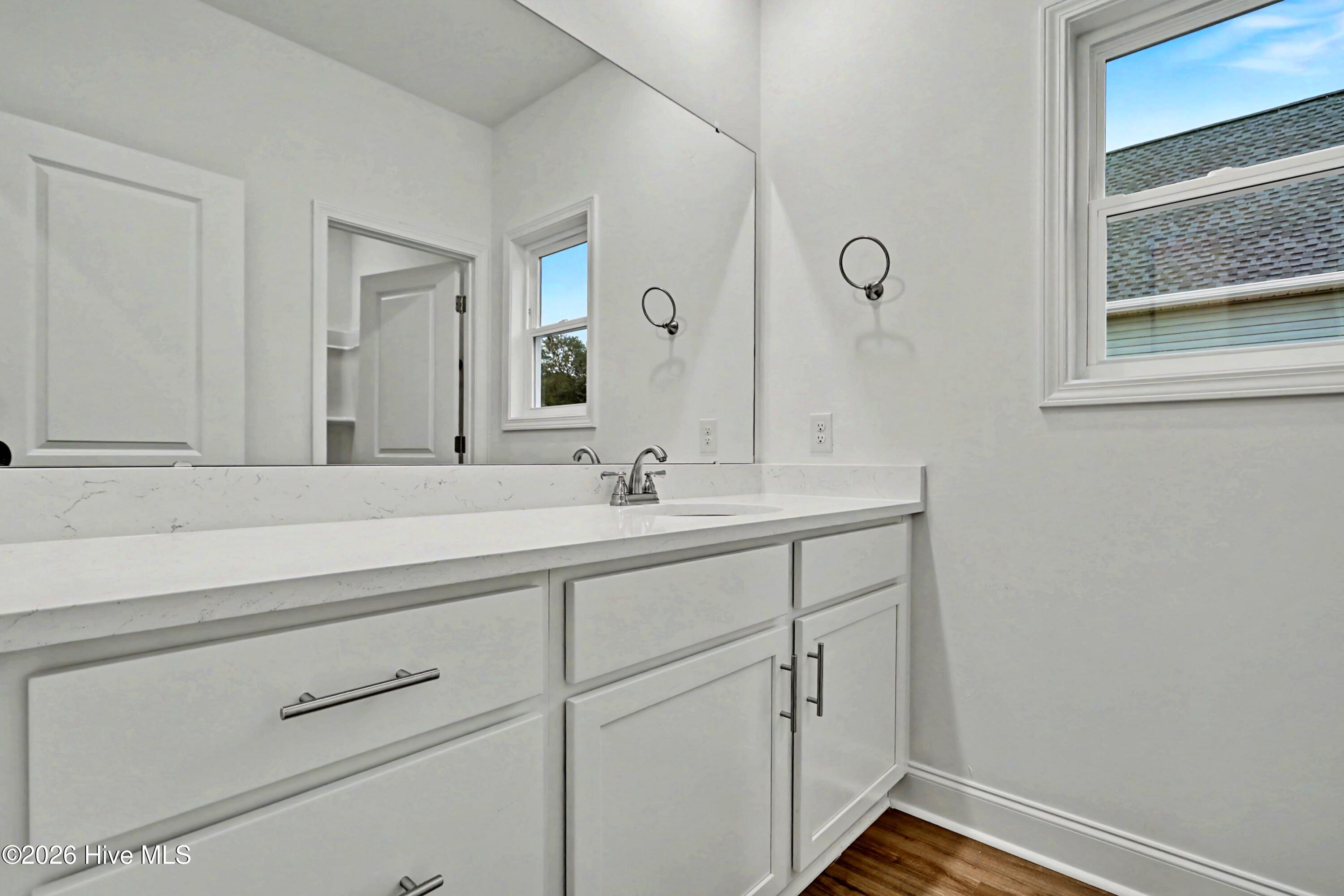 100555122 | Photo 26