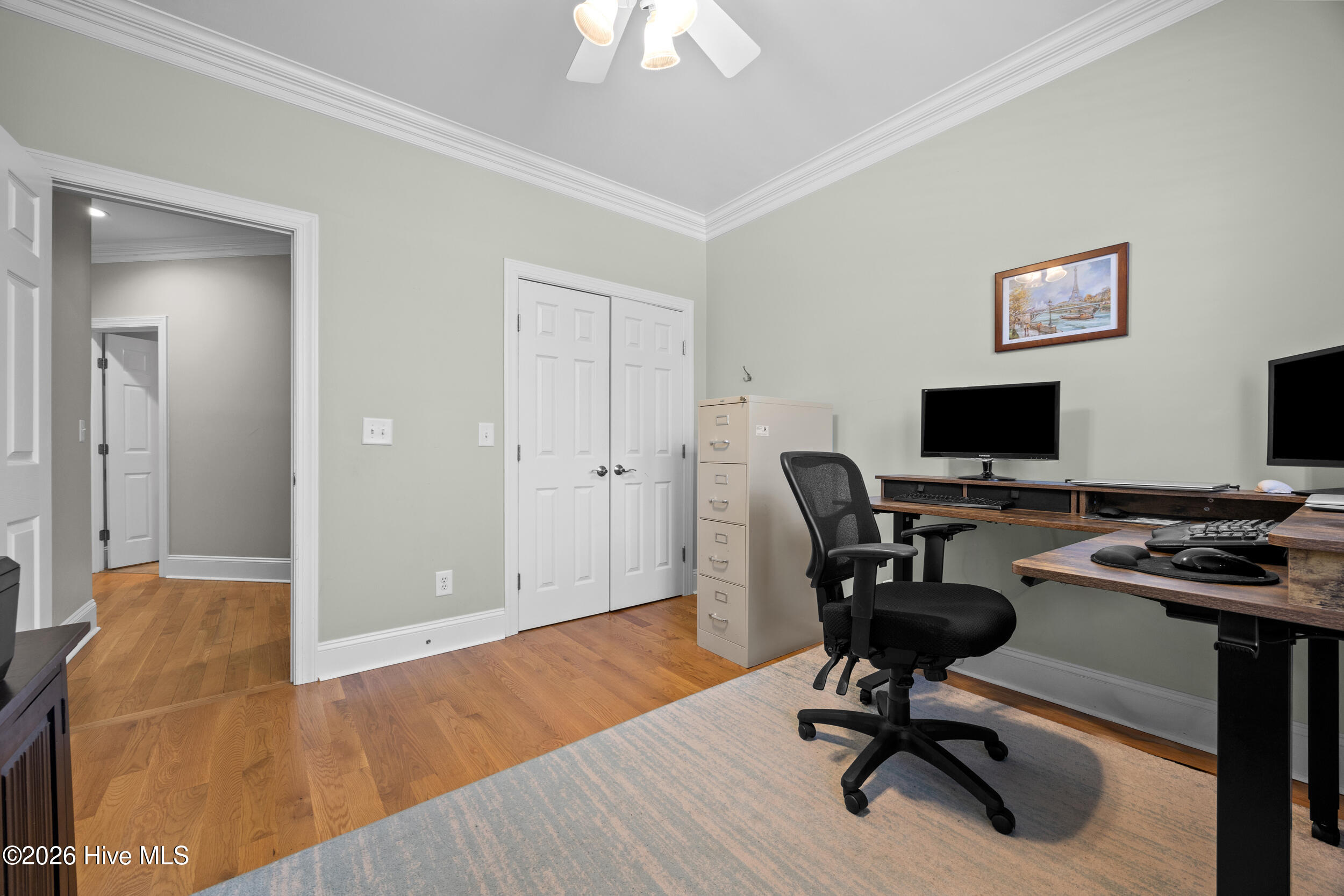 100565771 | Photo 15