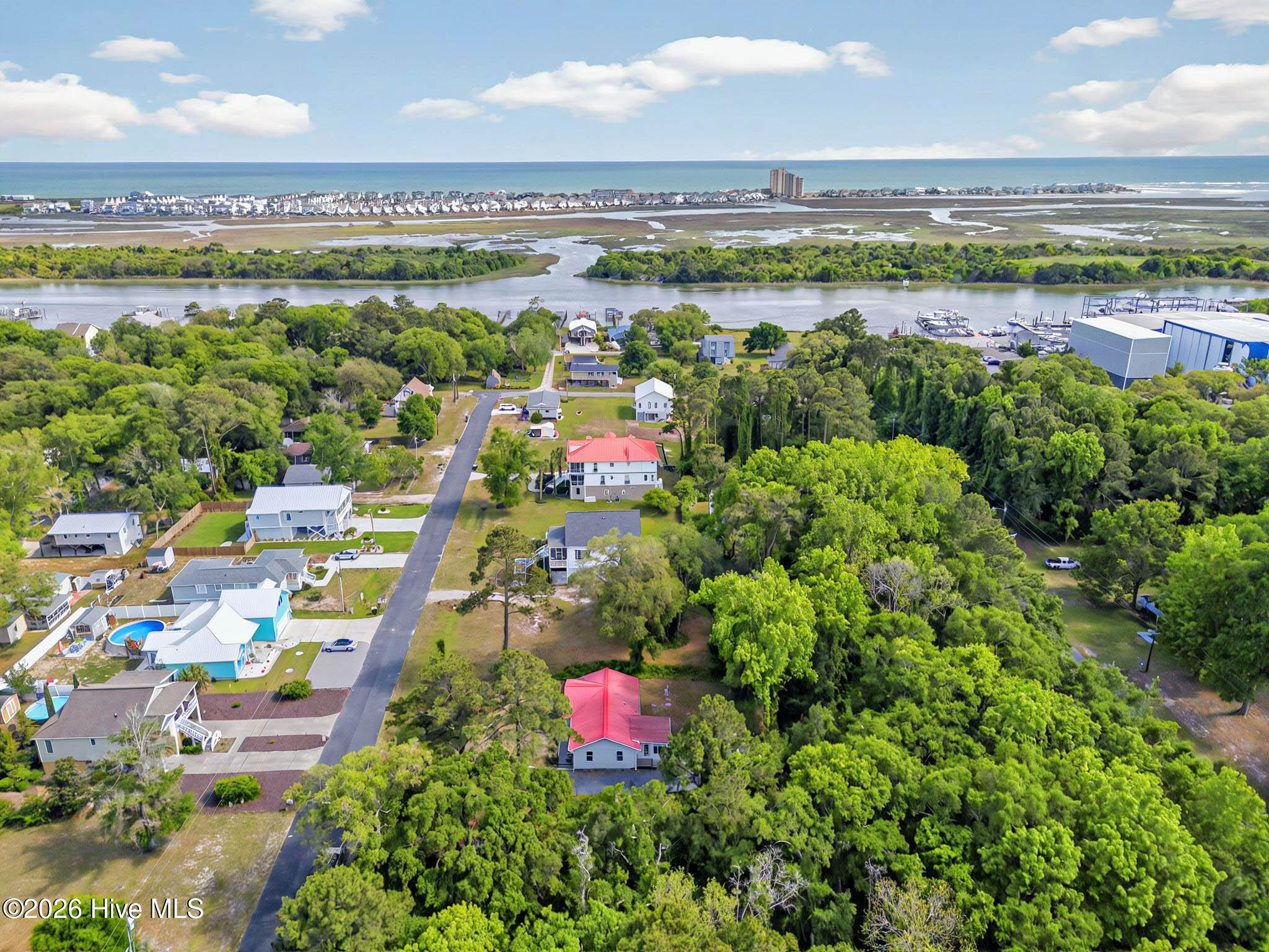 100556049 | Photo 66