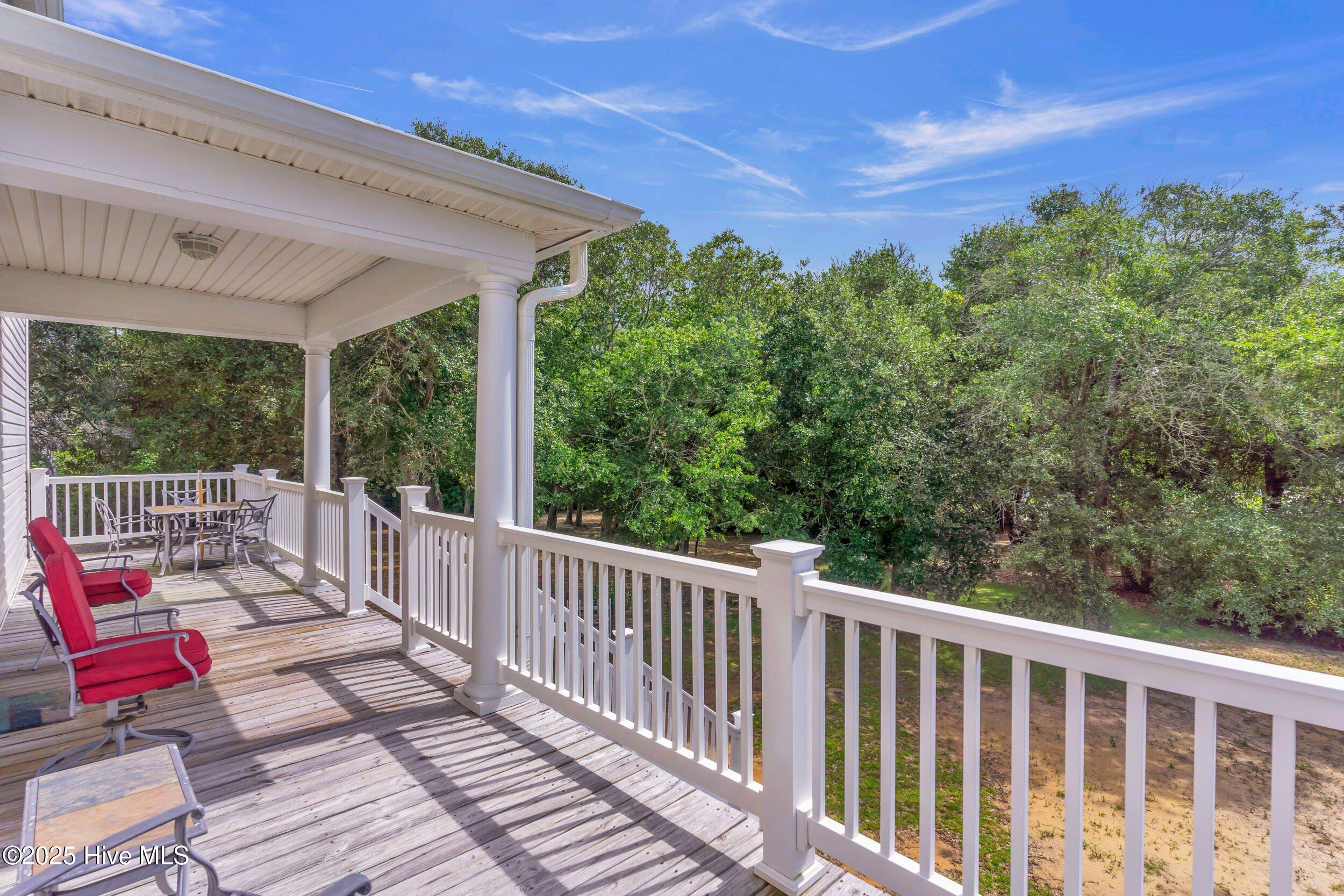 100522612 | Photo 50