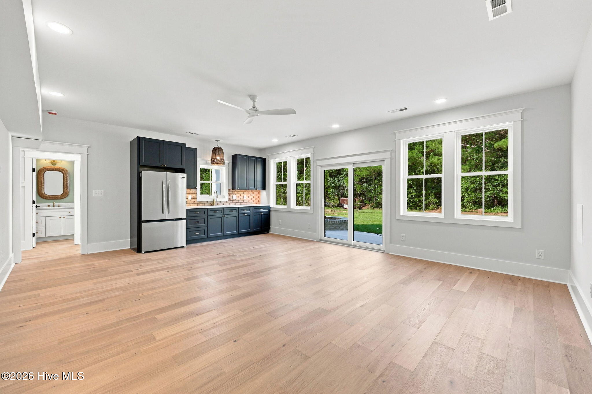 244 Colleton Square,Newport