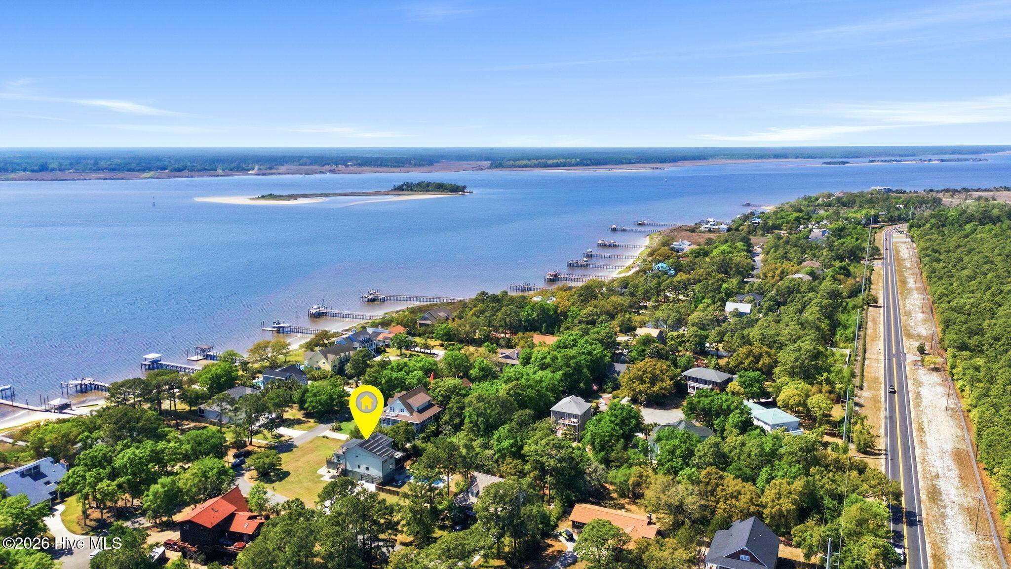 100568012 | Photo 106