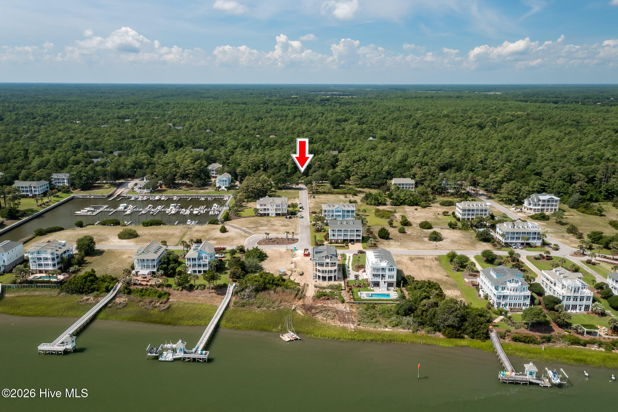 100559457 | Photo 18