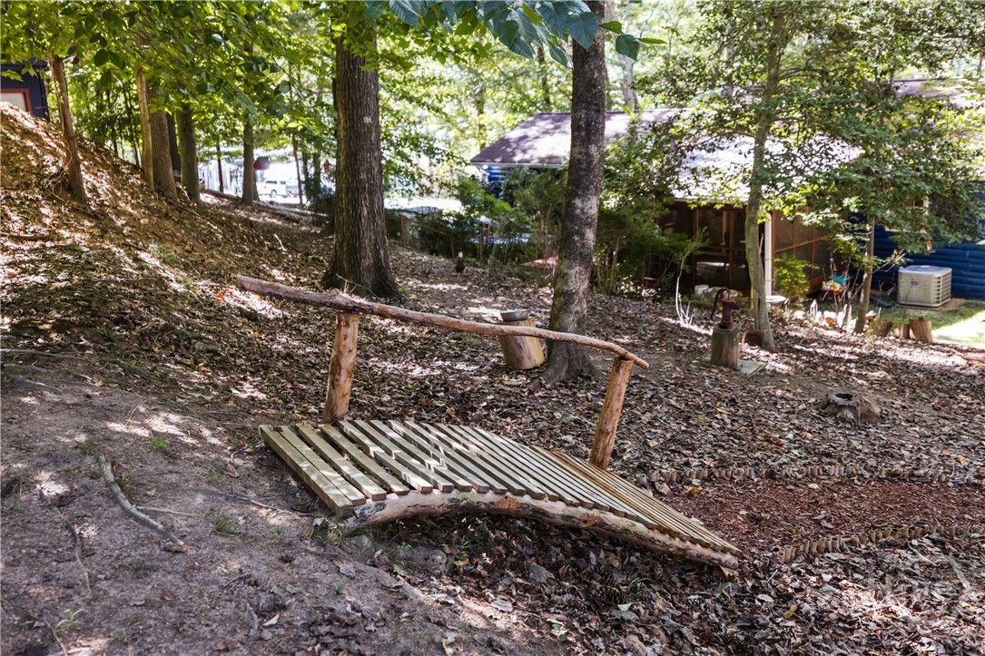 3383 Wolf Drive