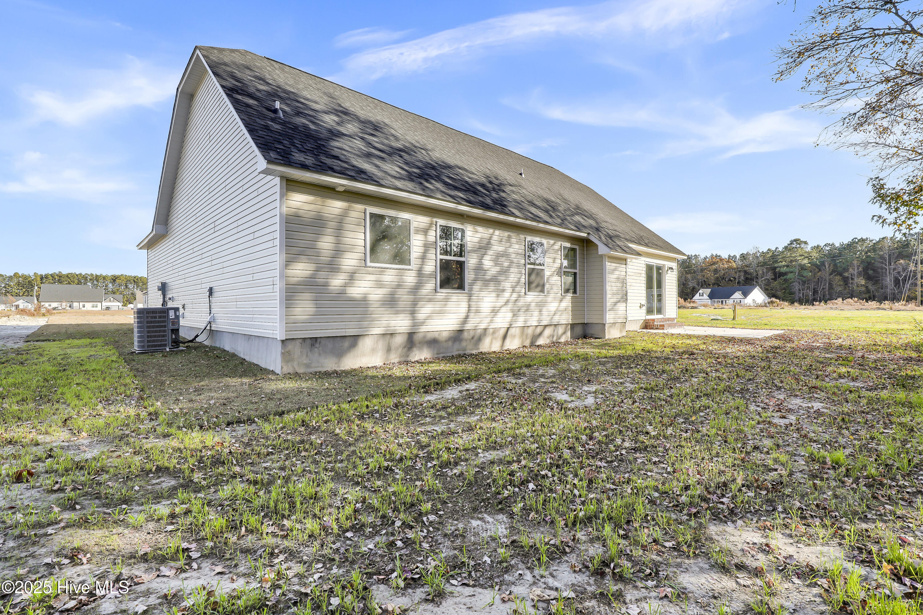 100507419 | Photo 26