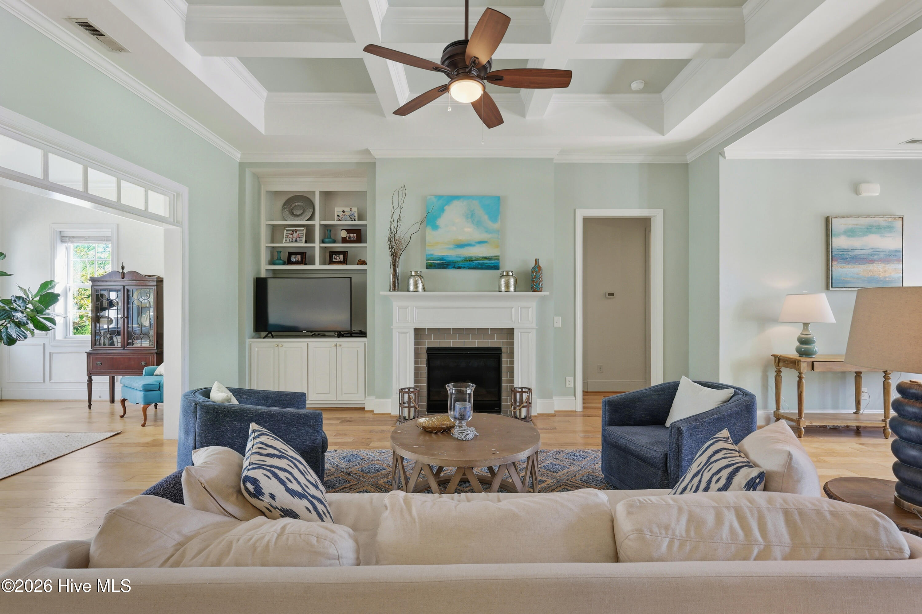 100554068 | Photo 10