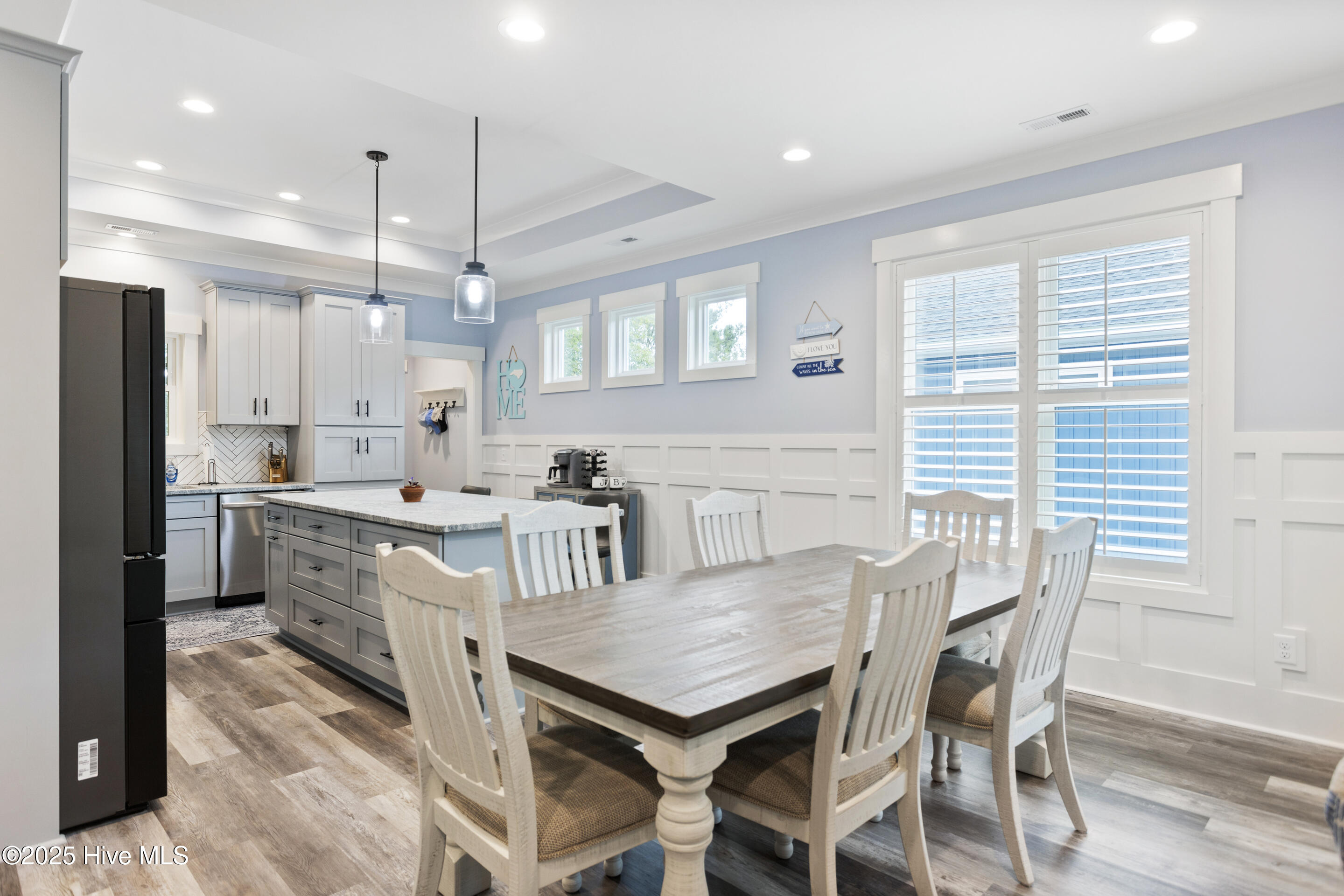 100504918 | Photo 15