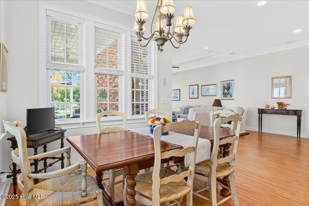 100540380 | Photo 27