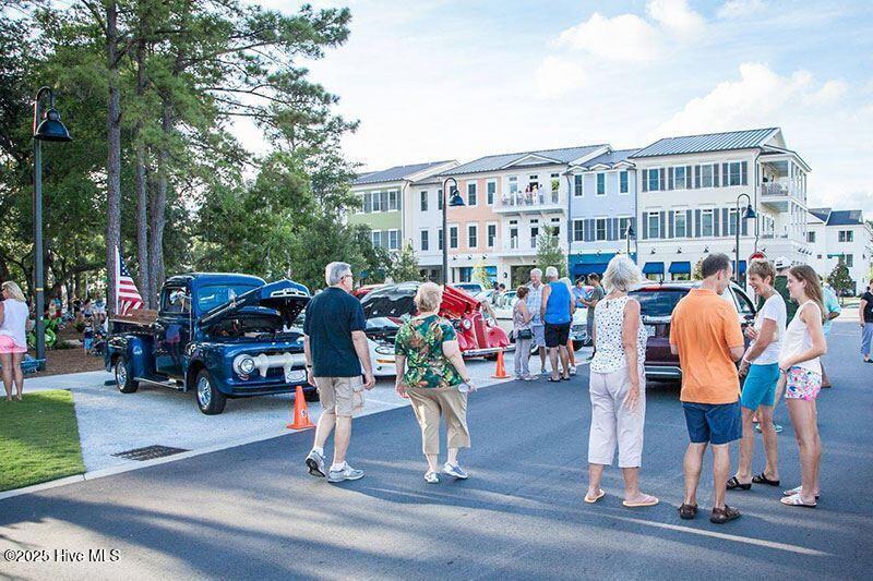 100552981 | Photo 21