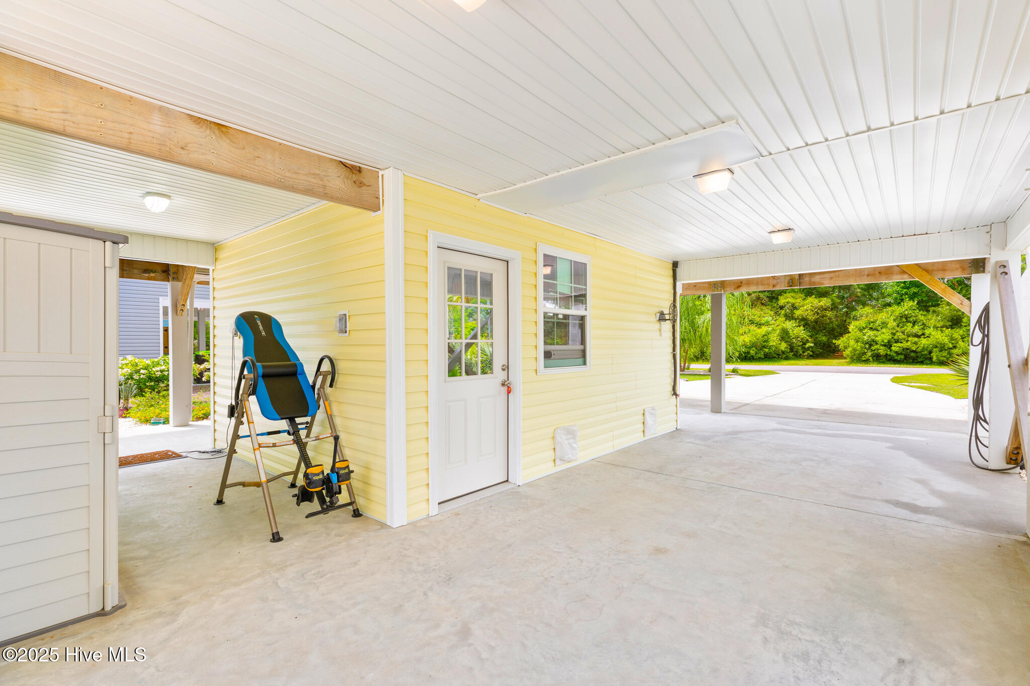 100507541 | Photo 27