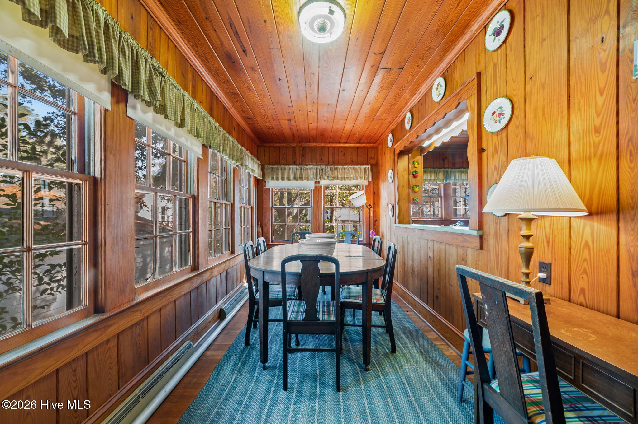 Inviting for Family & Friends