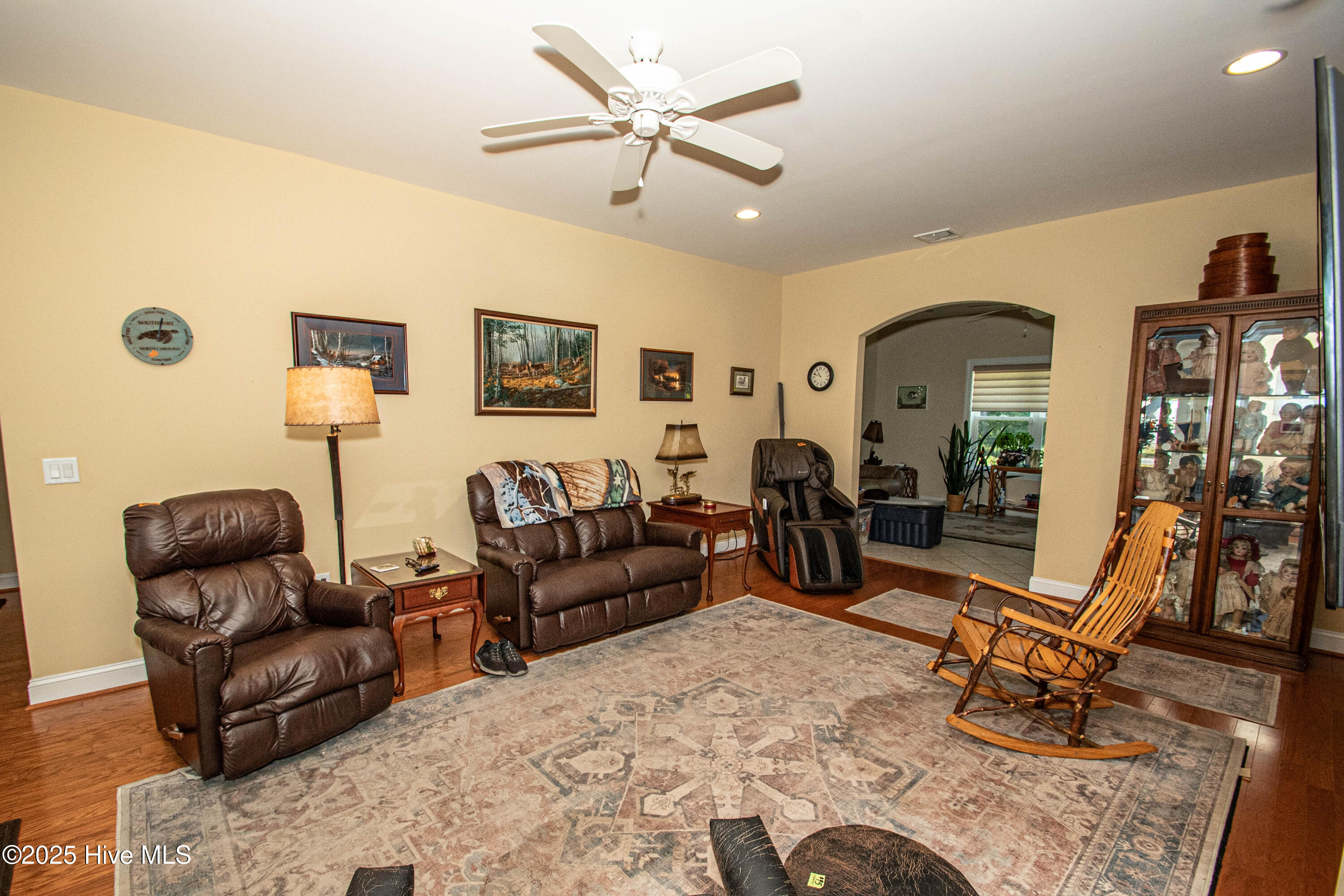 100544337 | Photo 27