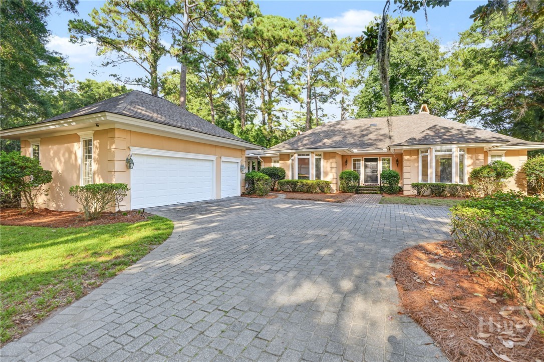 Photo 1 of Single family home for sale at 7 Prestbury Ln, Savannah, GA 31411 | MLS# SA364570 | Listing updated on 2026-09-18