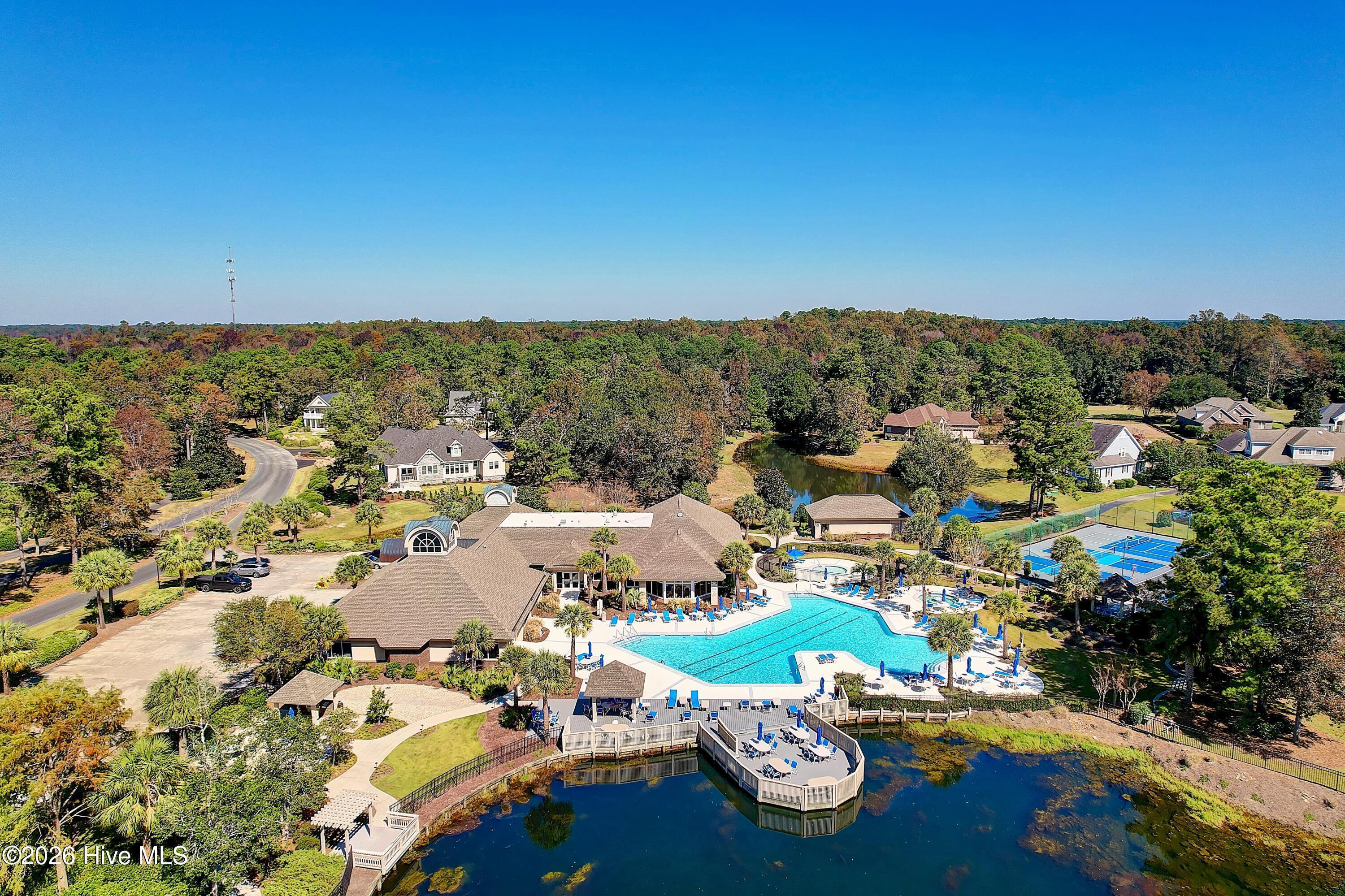 100570041 | Photo 21