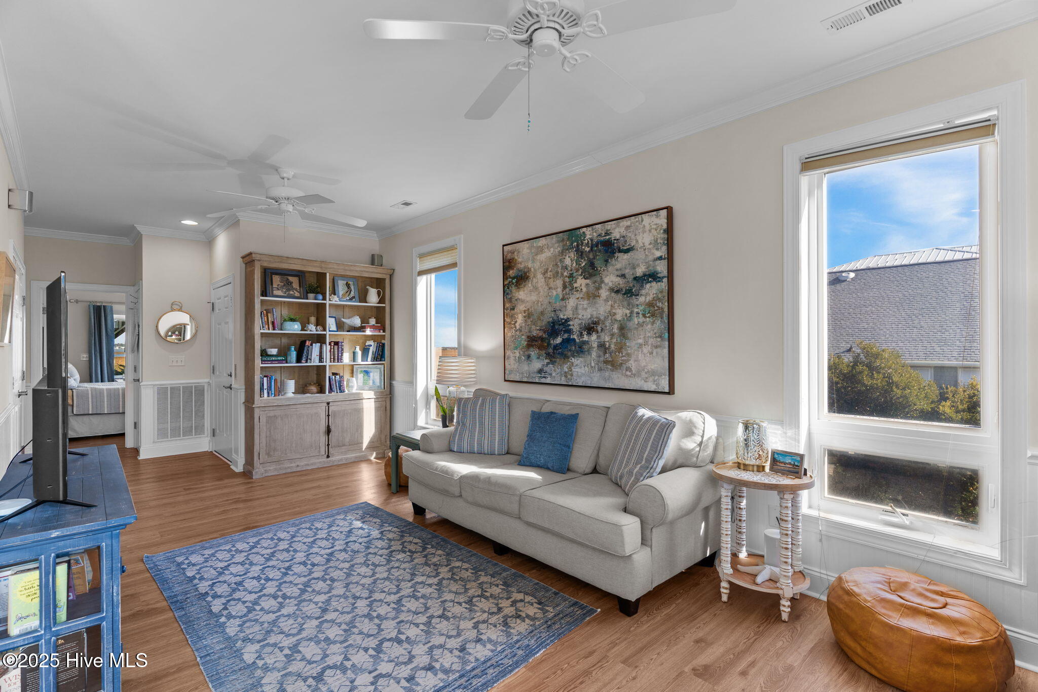 100544368 | Photo 34