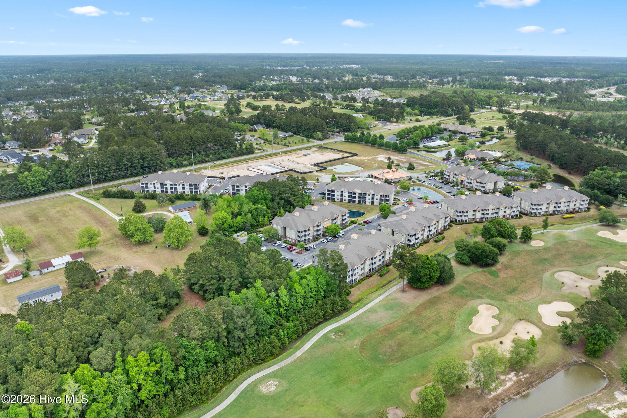 100570667 | Photo 34