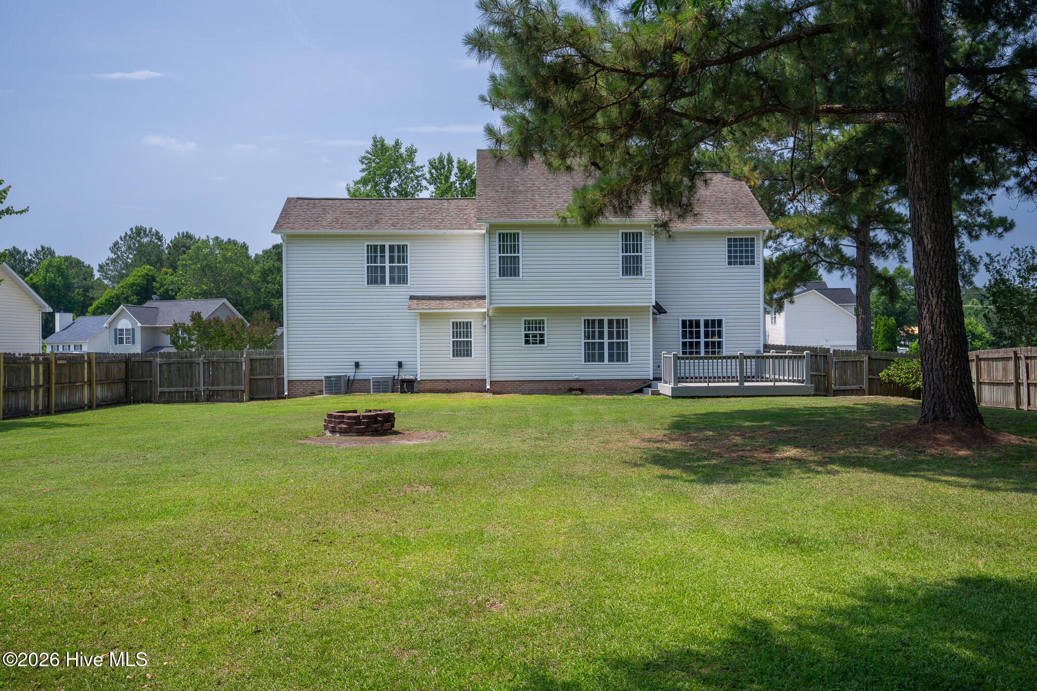 303 E Regent Court,Jacksonville