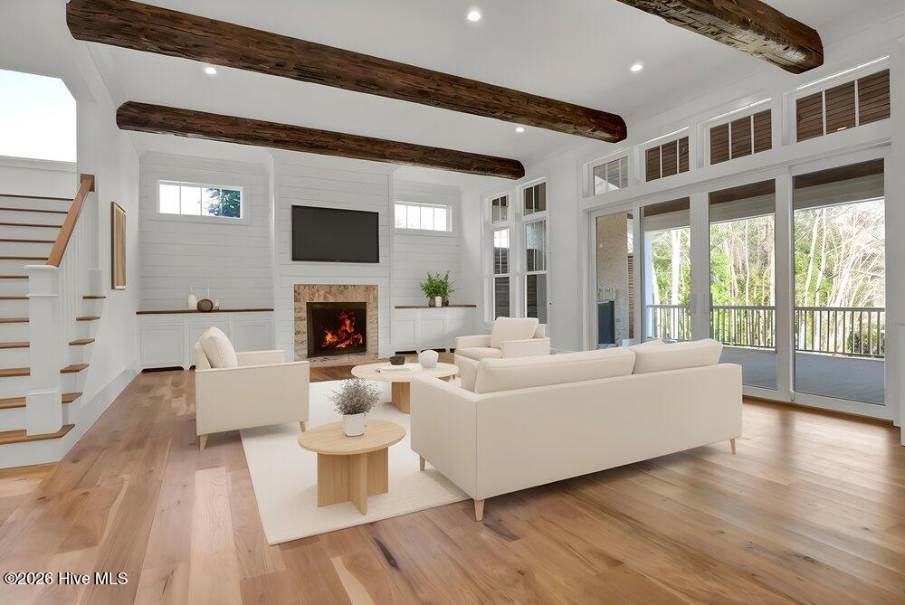 100553648 | Photo 11