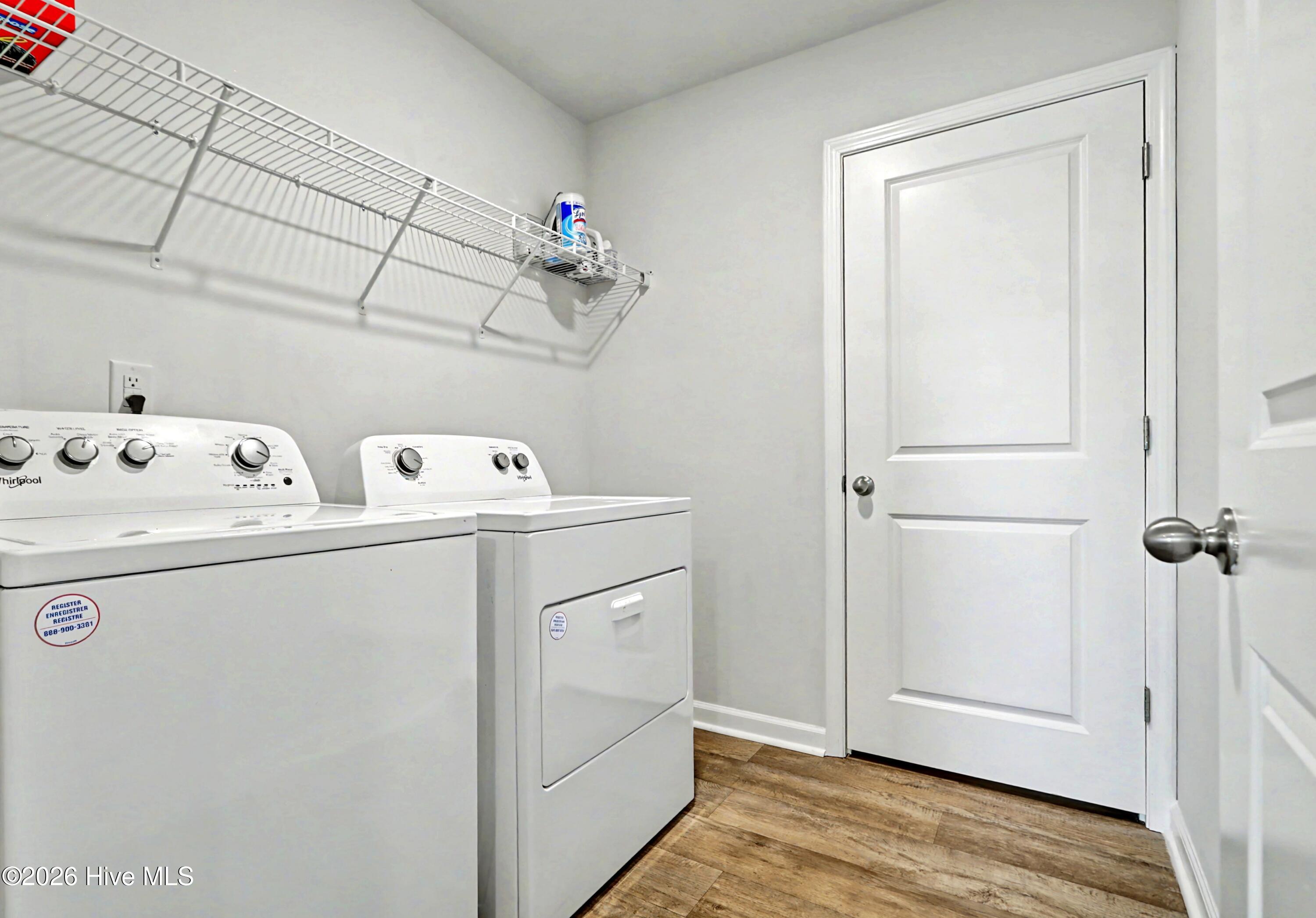 100558474 | Photo 22