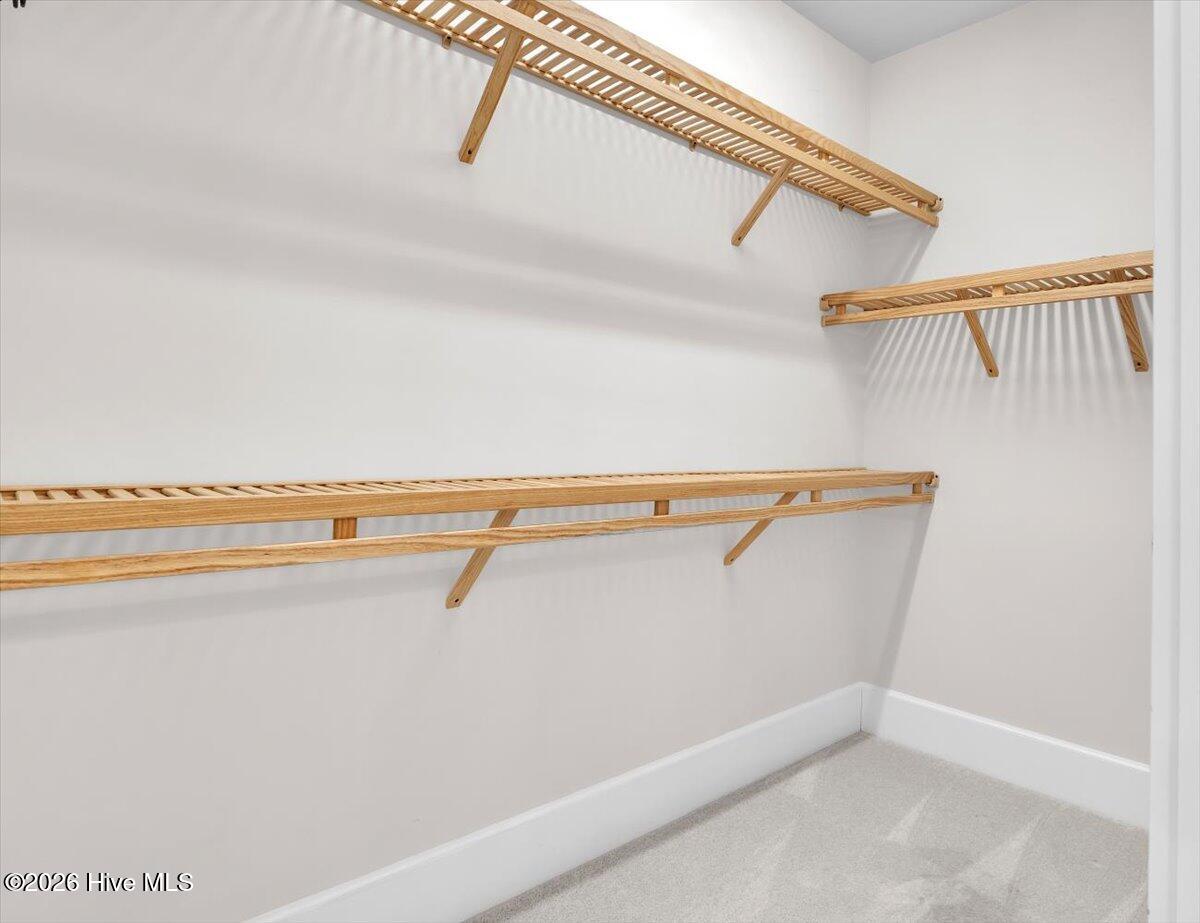 100548797 | Photo 58