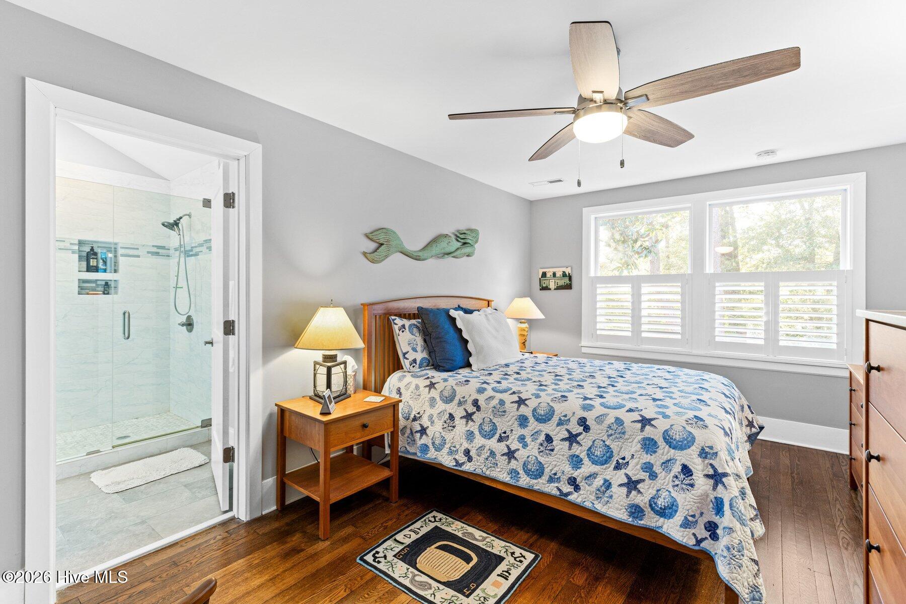 100548098 | Photo 24