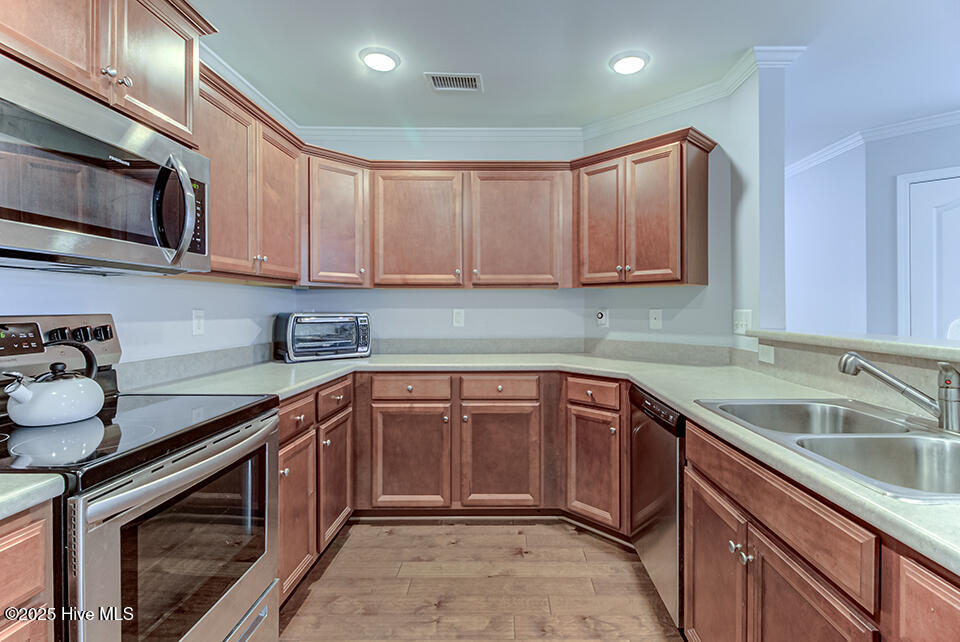 1086 Bridgeport Way, Leland, NC 28451 – photo 11: Kitchen