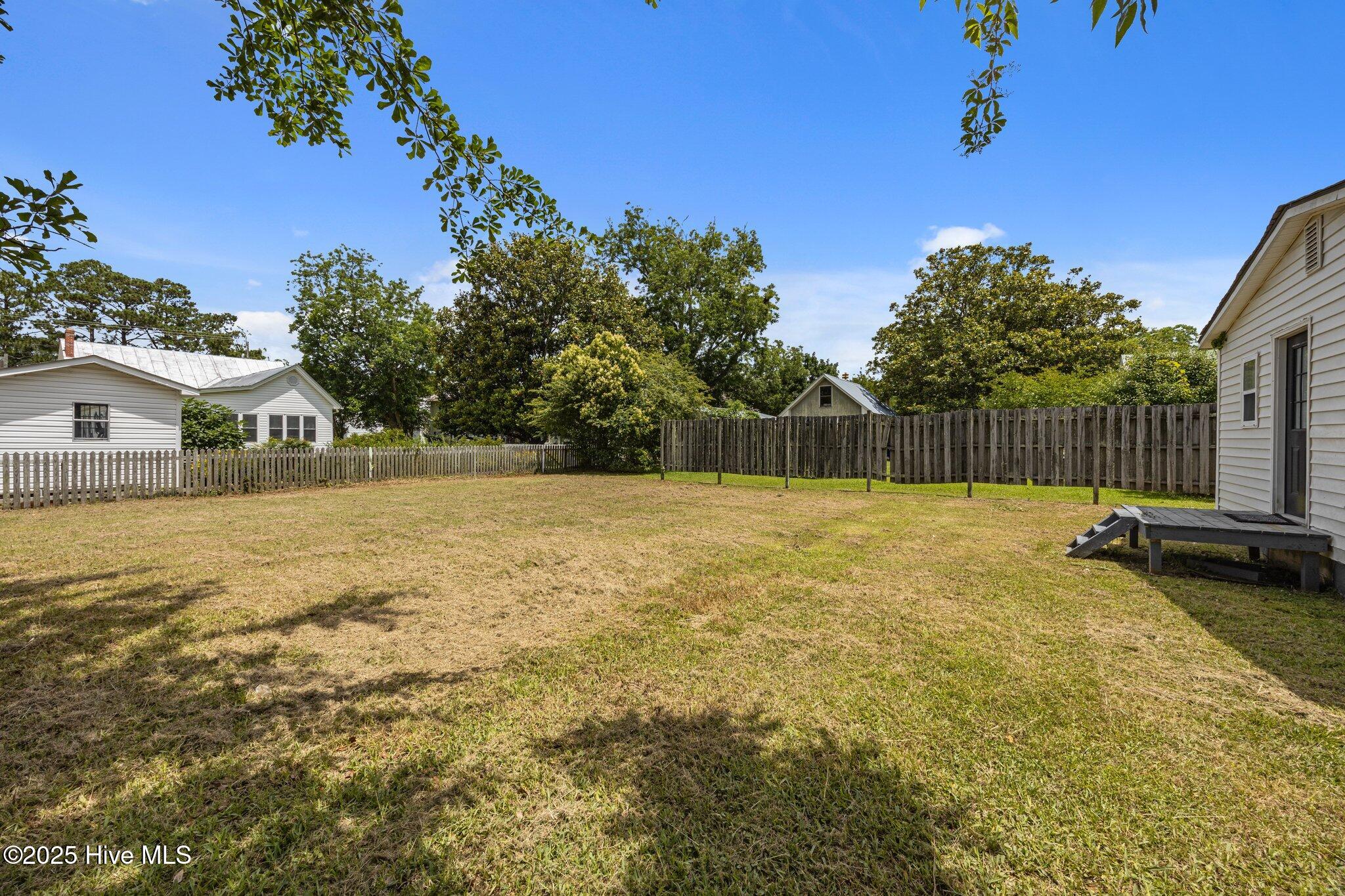 509 Academy Street, Oriental, NC, 28571