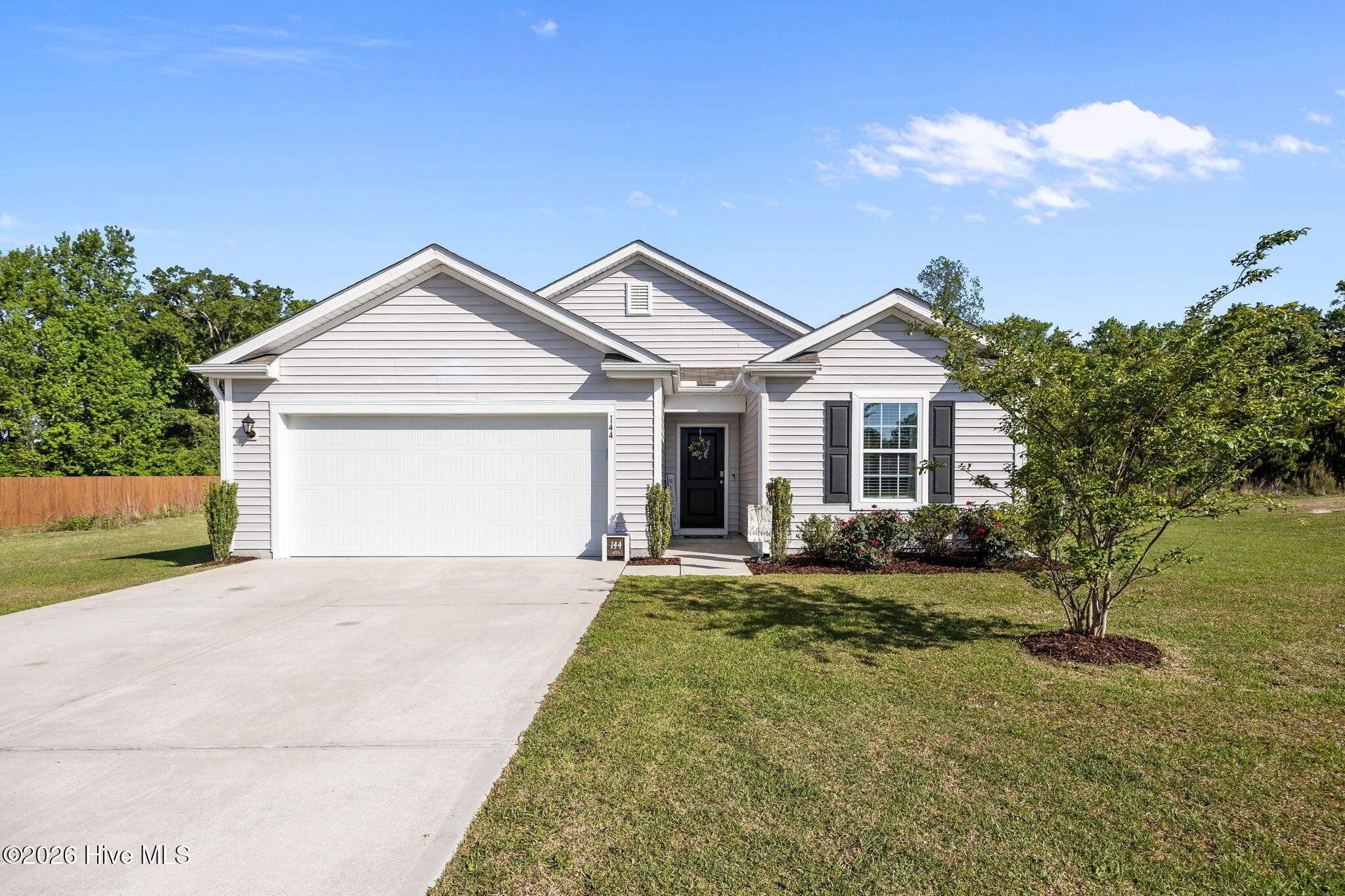 144 Bur Oaks Boulevard,Newport