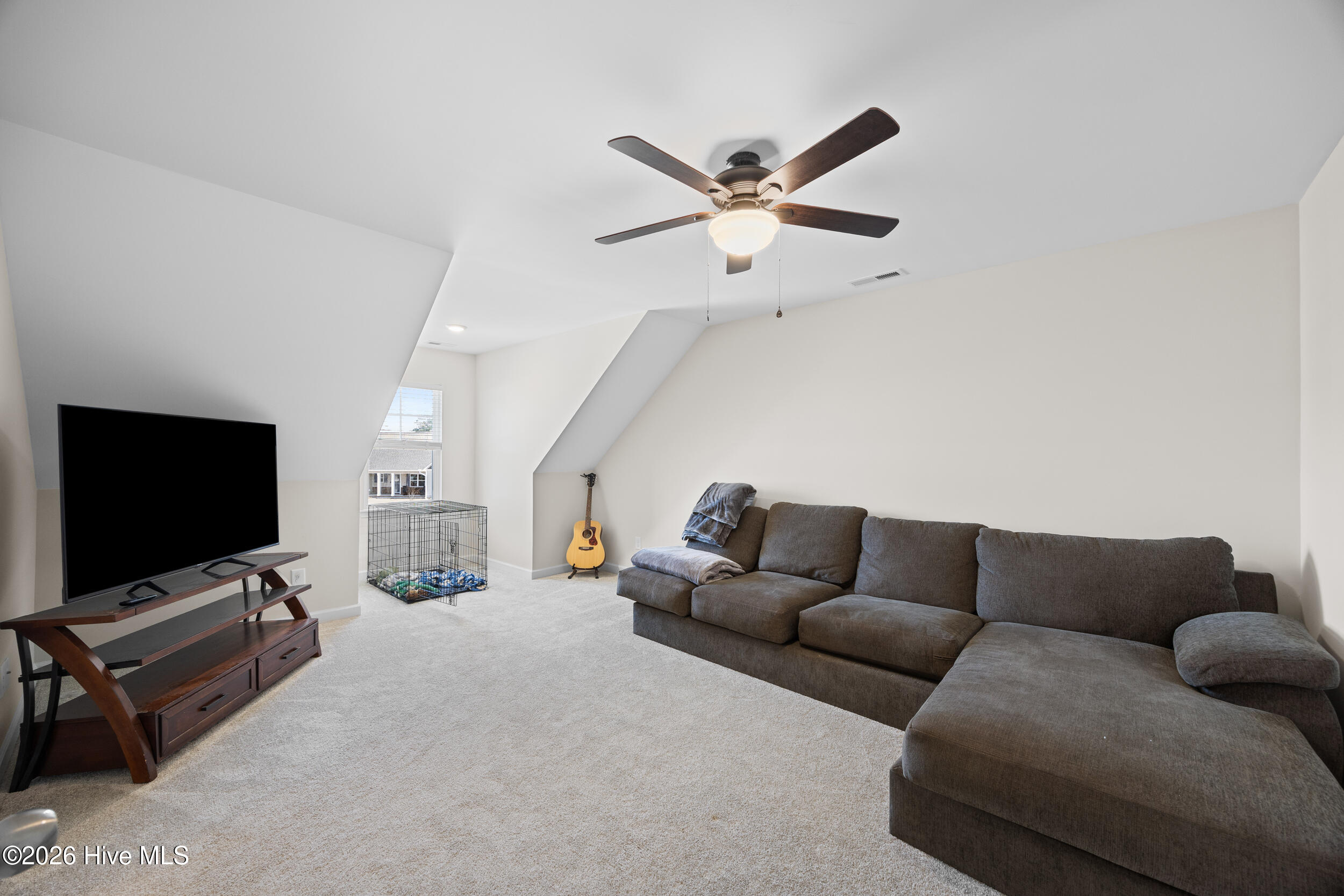 100558005 | Photo 26