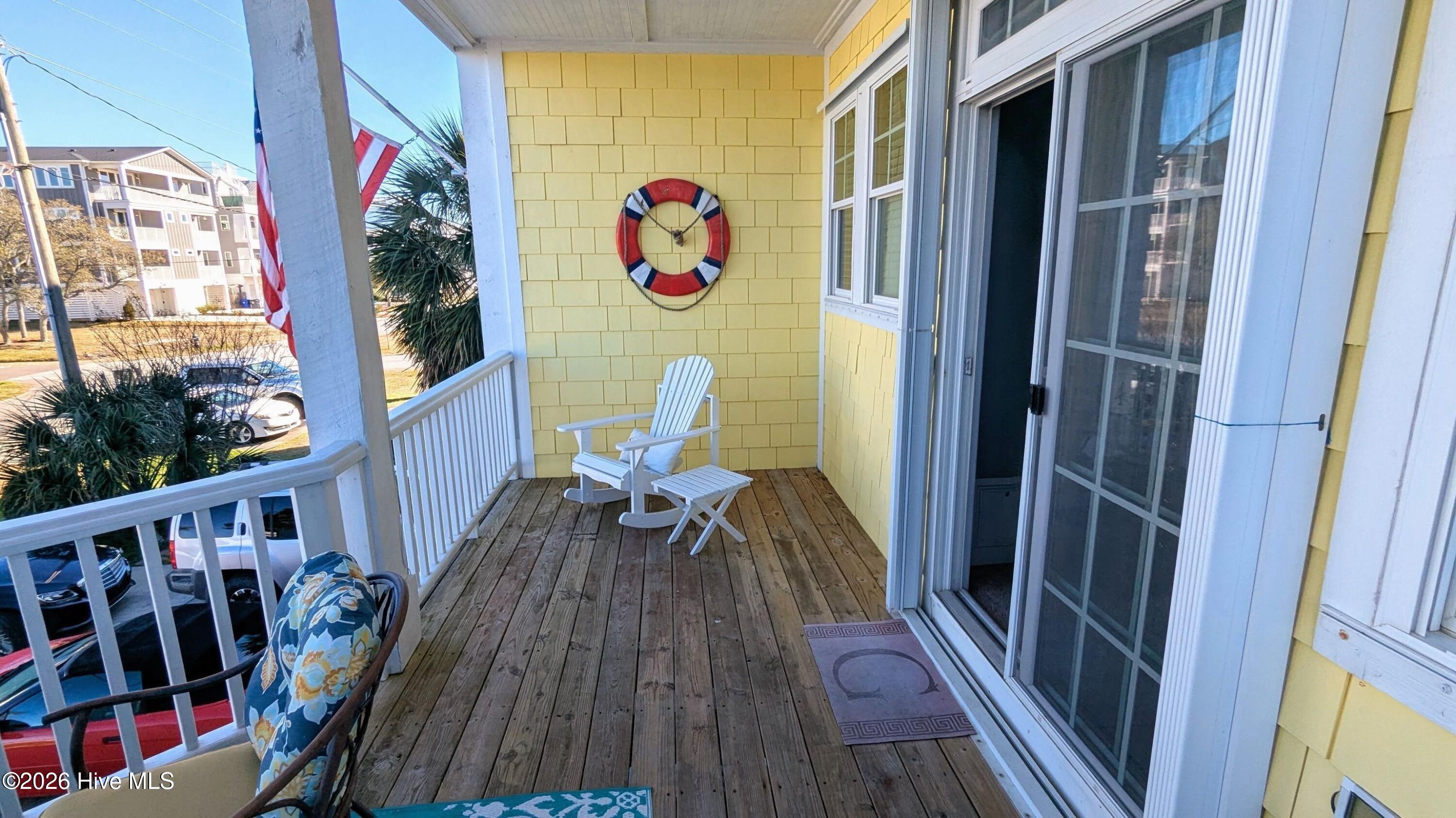 100550094 | Photo 15