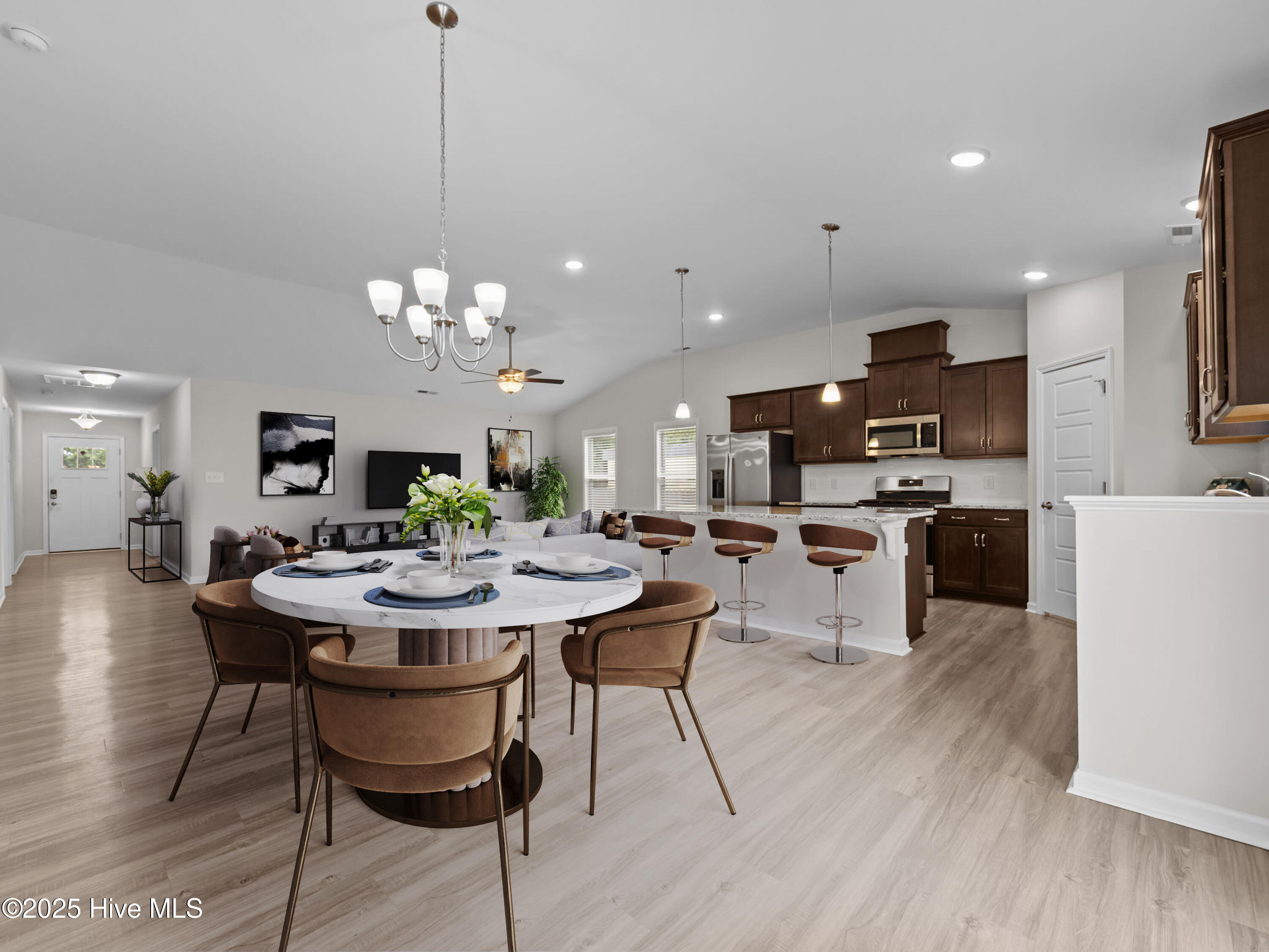 5c7cac821f47280a58403c3c61e79b84_final