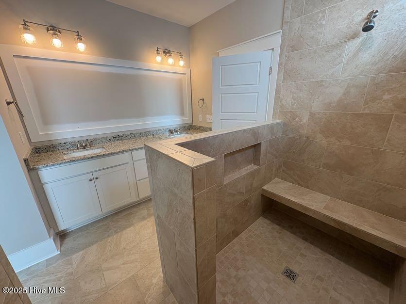 100520251 | Photo 22